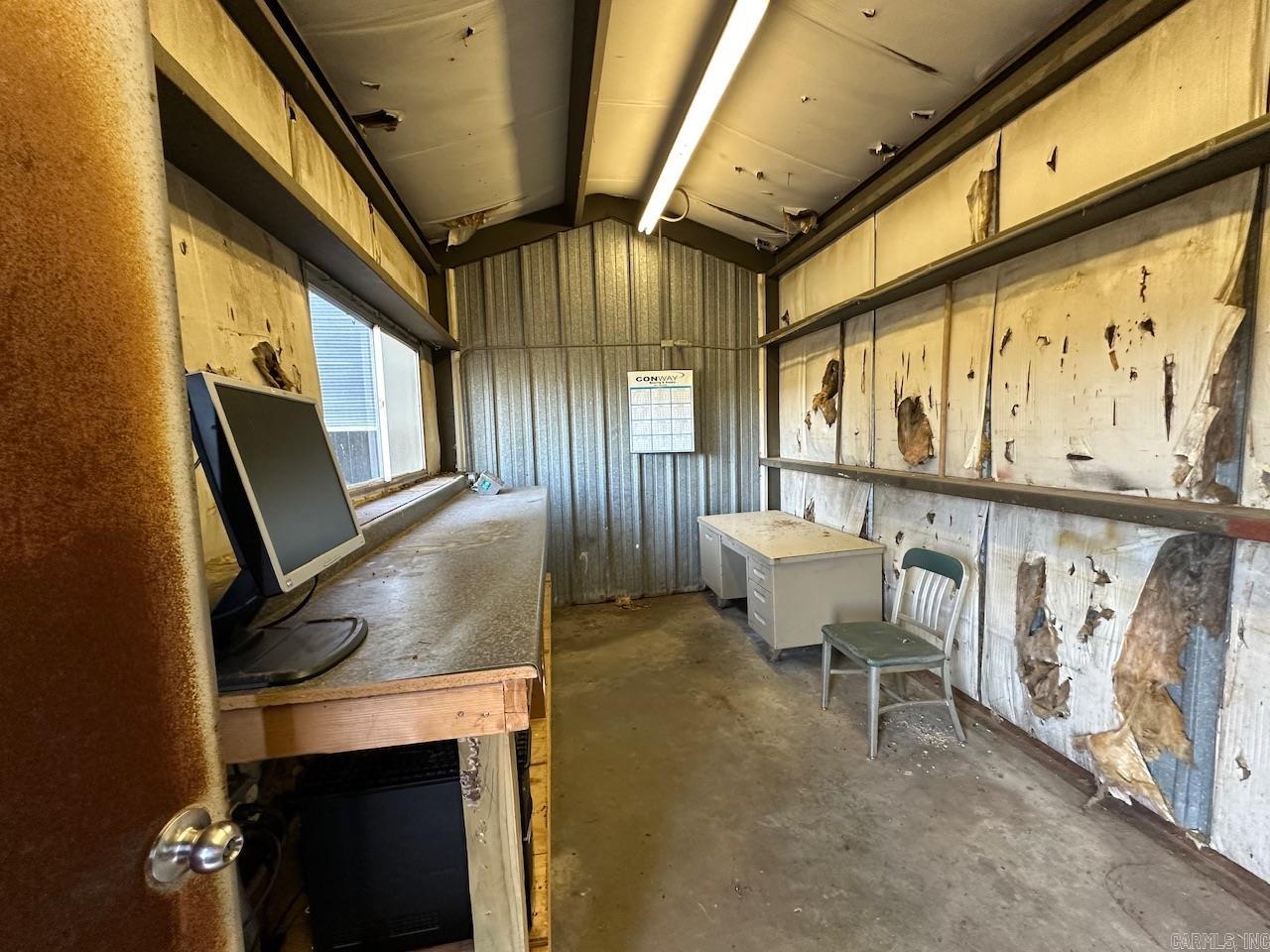 000  Highway 64  Blackwell, AR