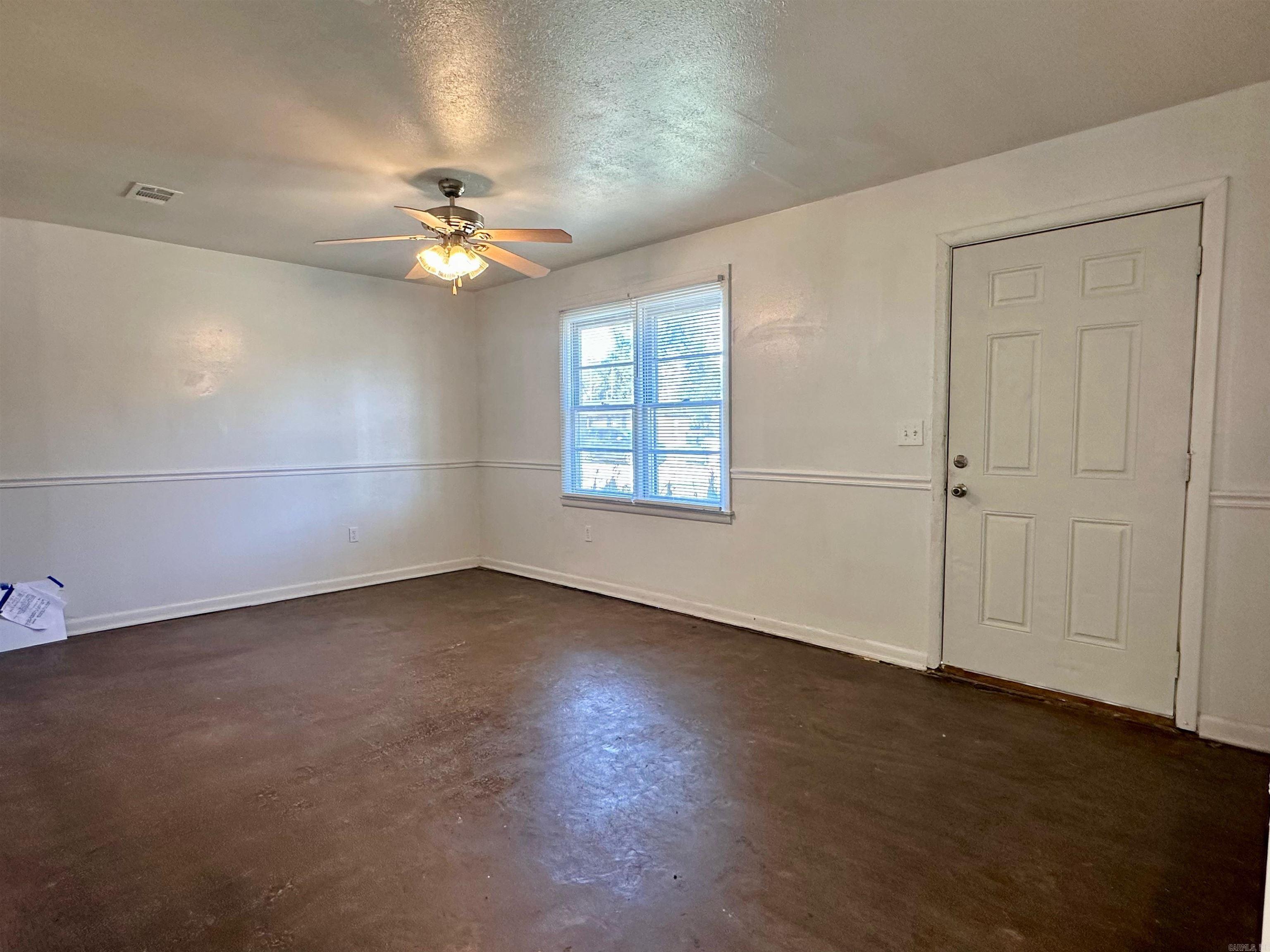 220  Magnolia  Trumann, AR