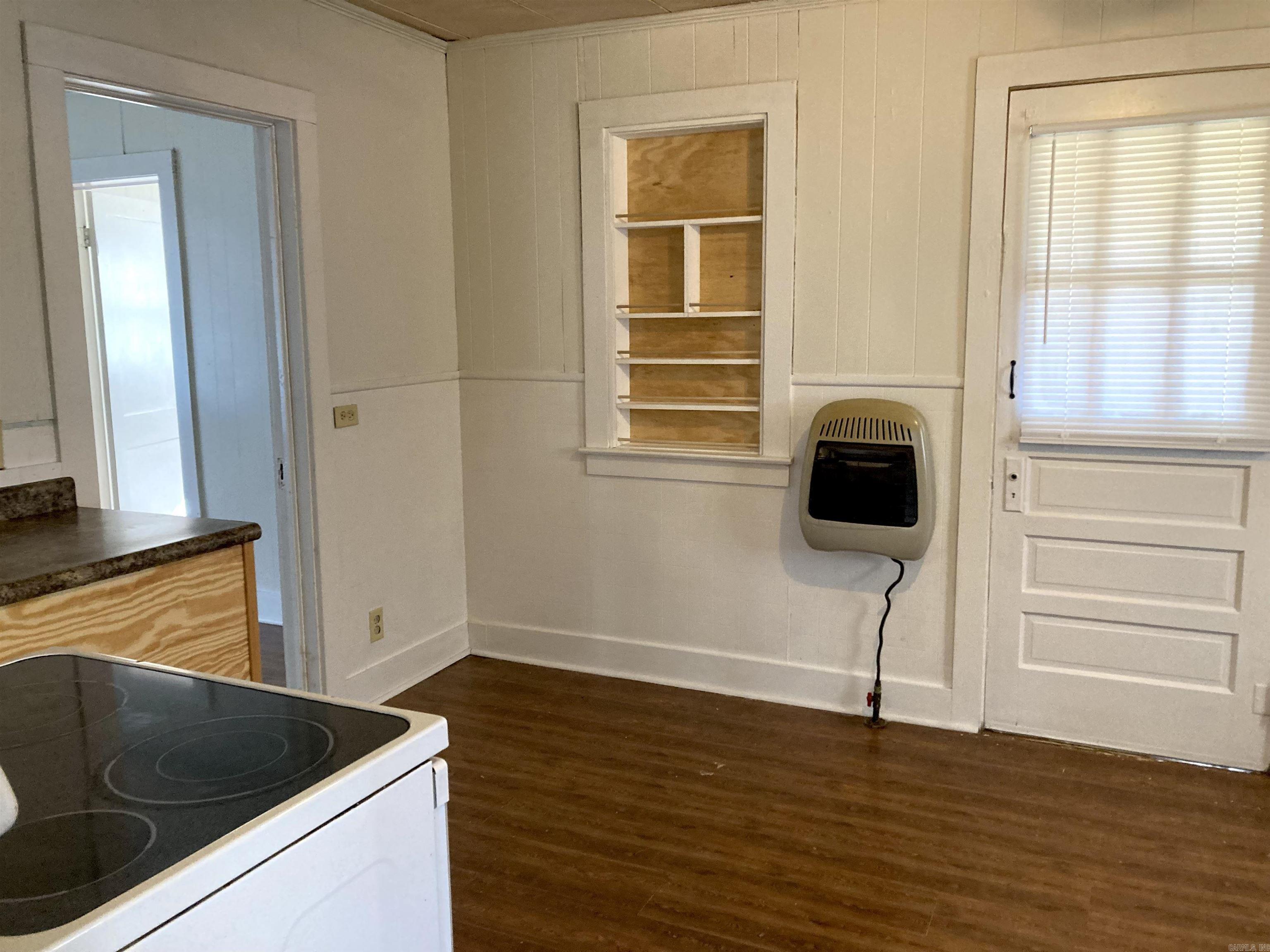 217 W 3rd  Rector, AR