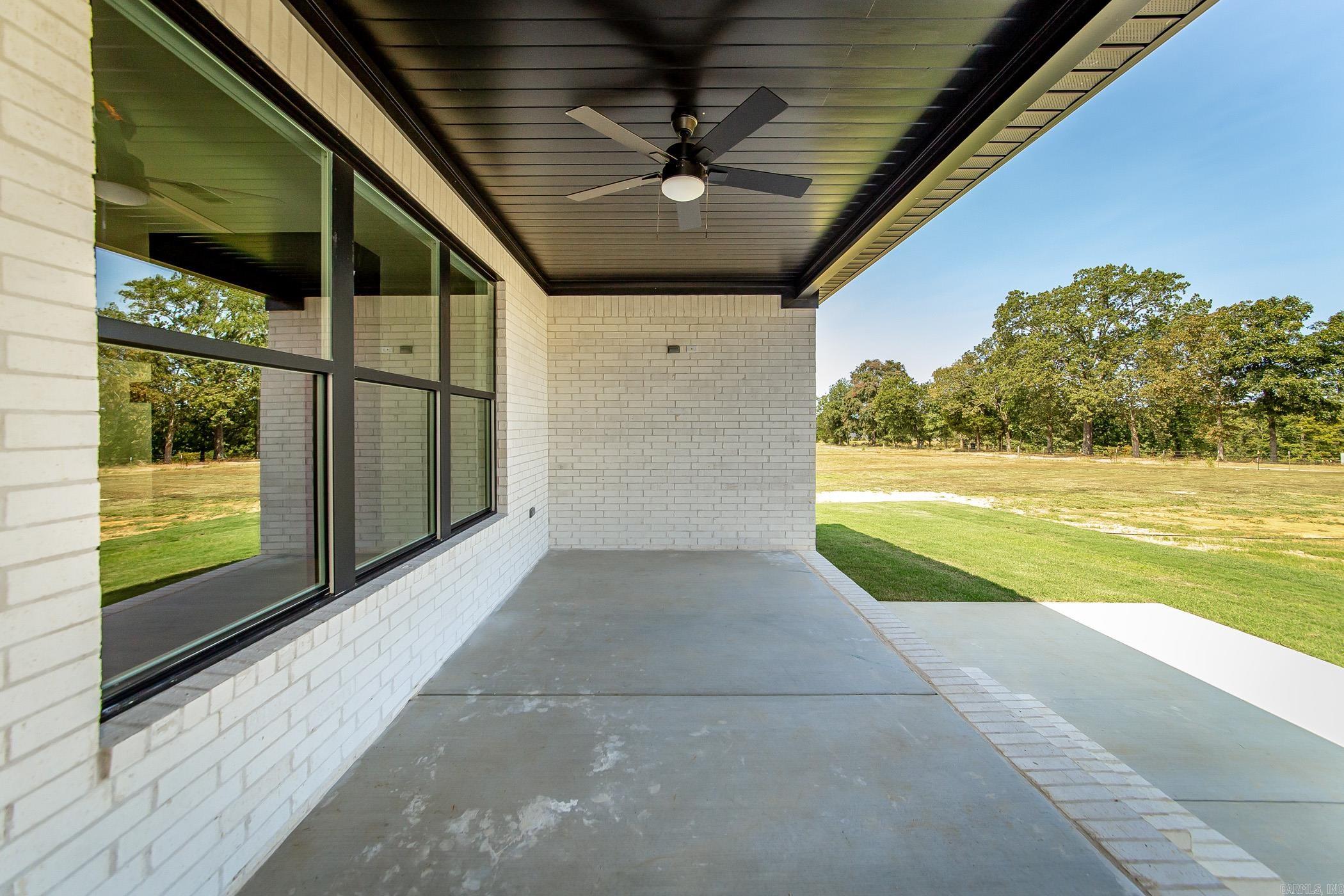 57  Republican Loop  Greenbrier, AR