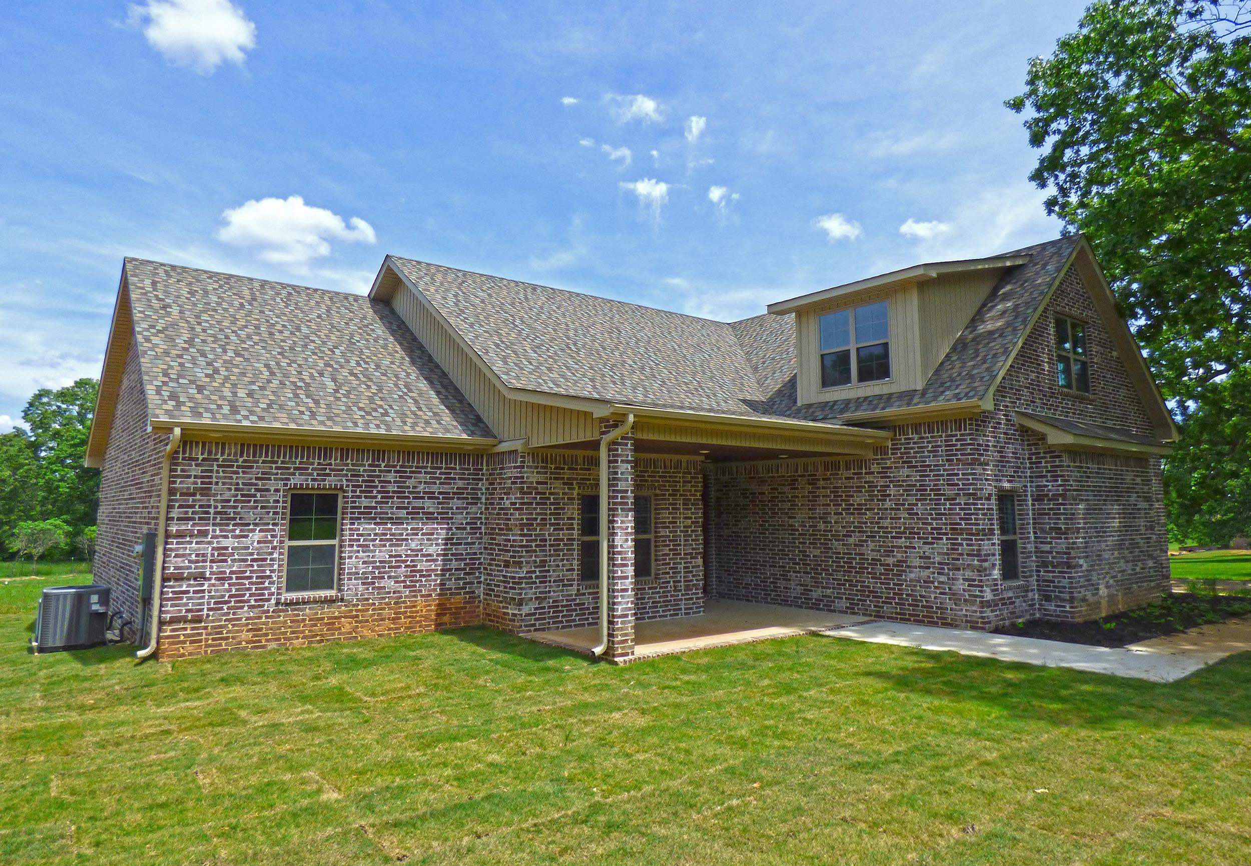 62  Highland Cove  Highland, AR