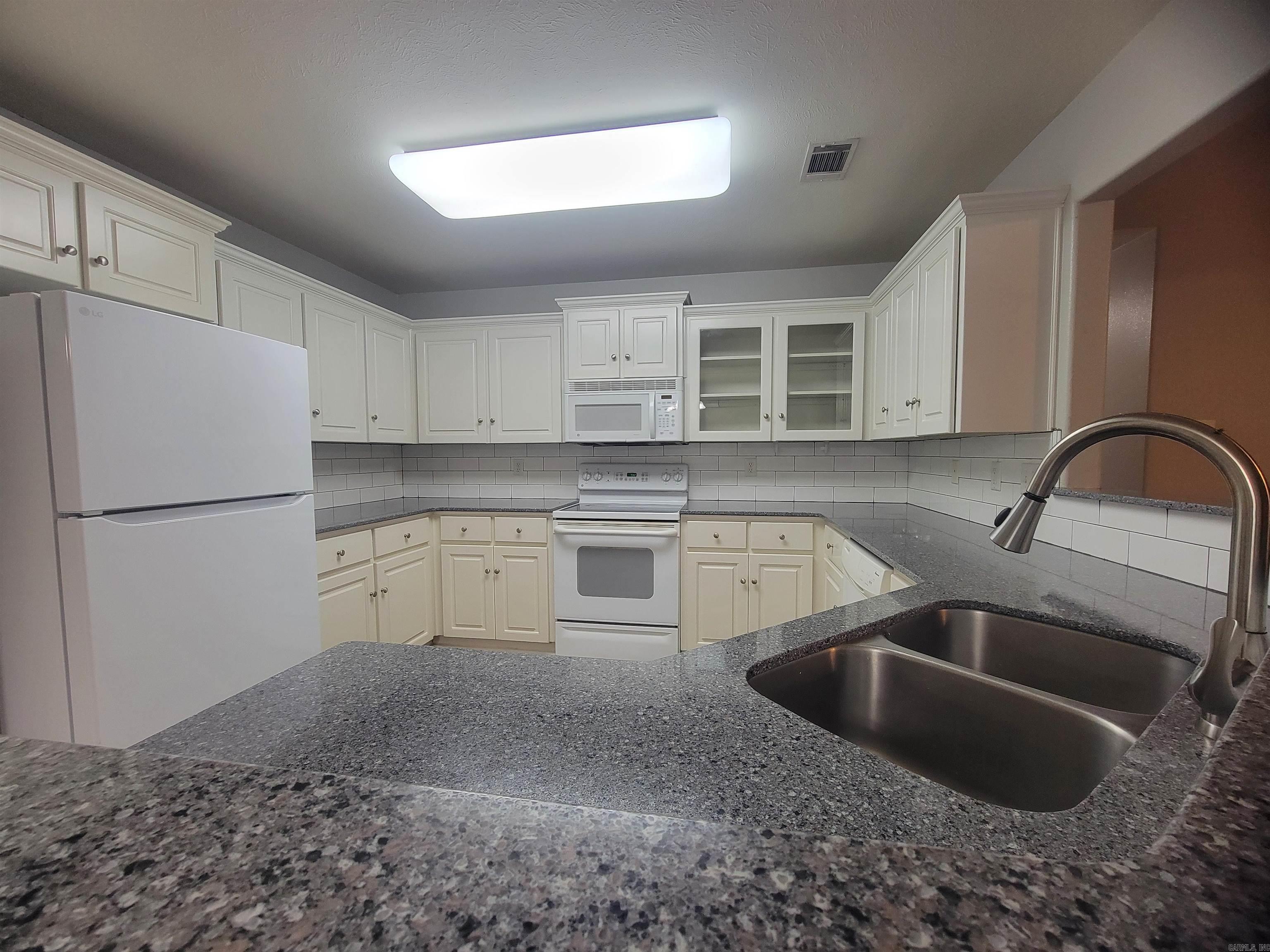 17  Dale Court  Cabot, AR