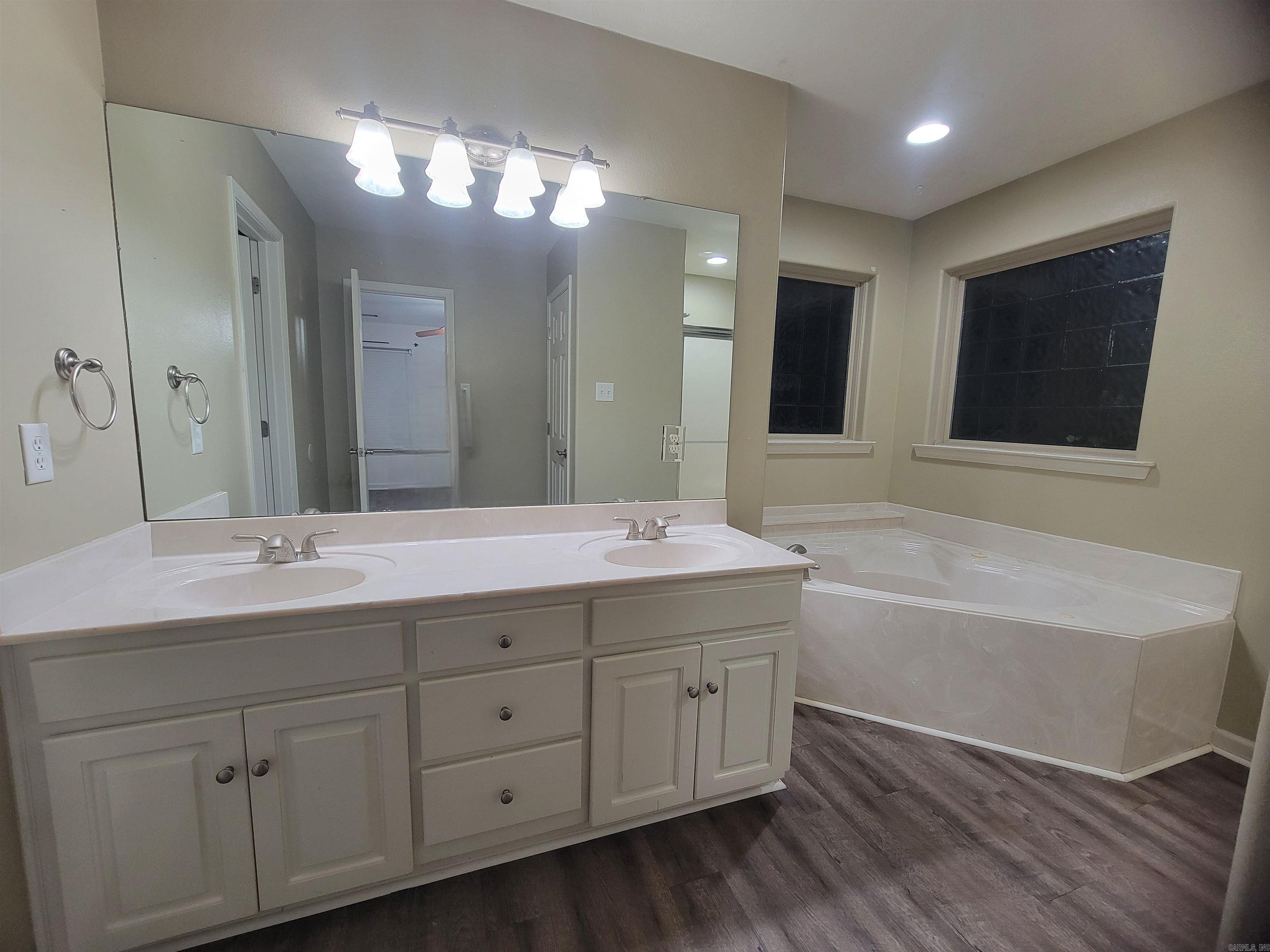 17  Dale Court  Cabot, AR