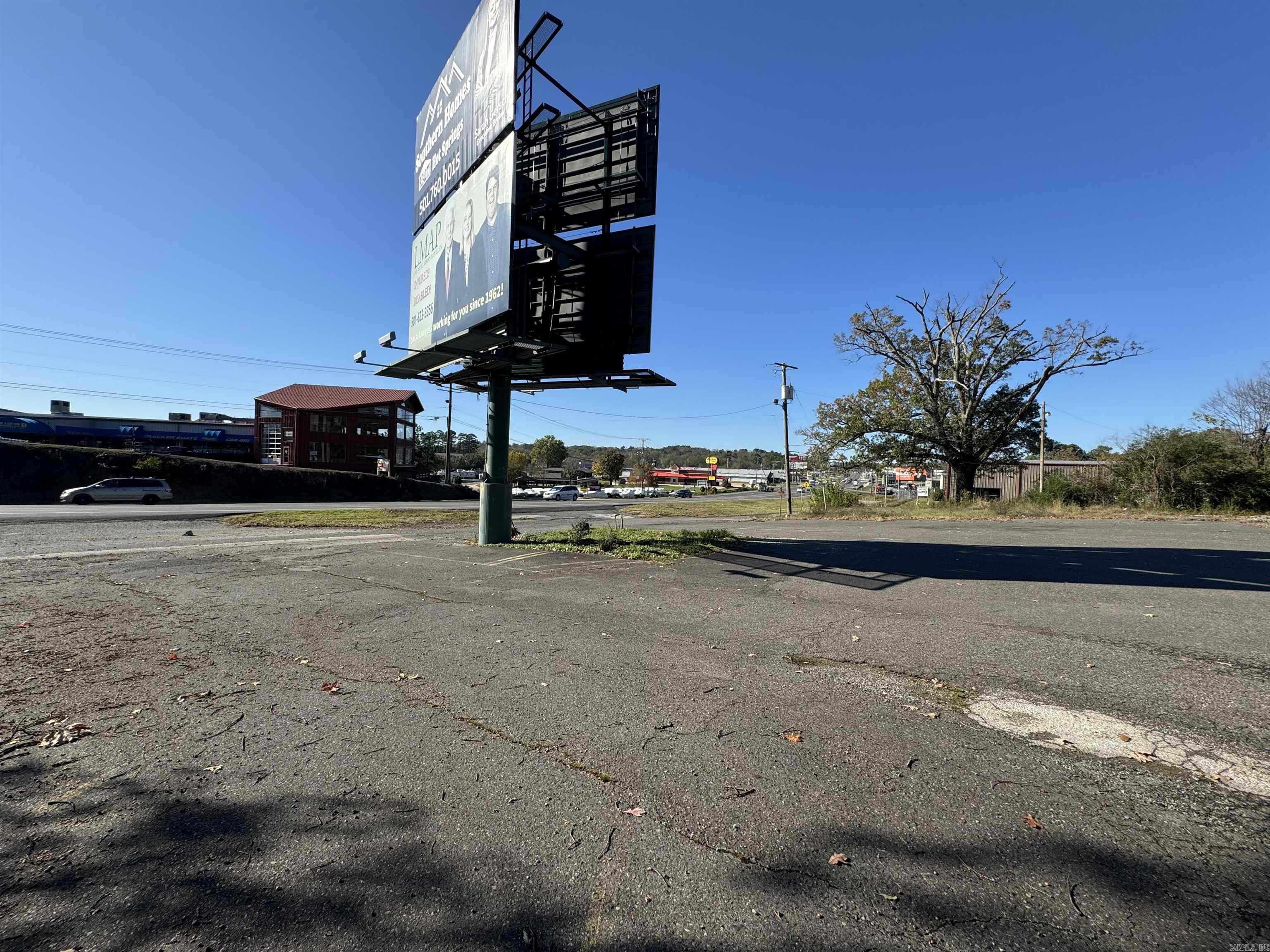 2918  Albert Pike  Hot Springs, AR