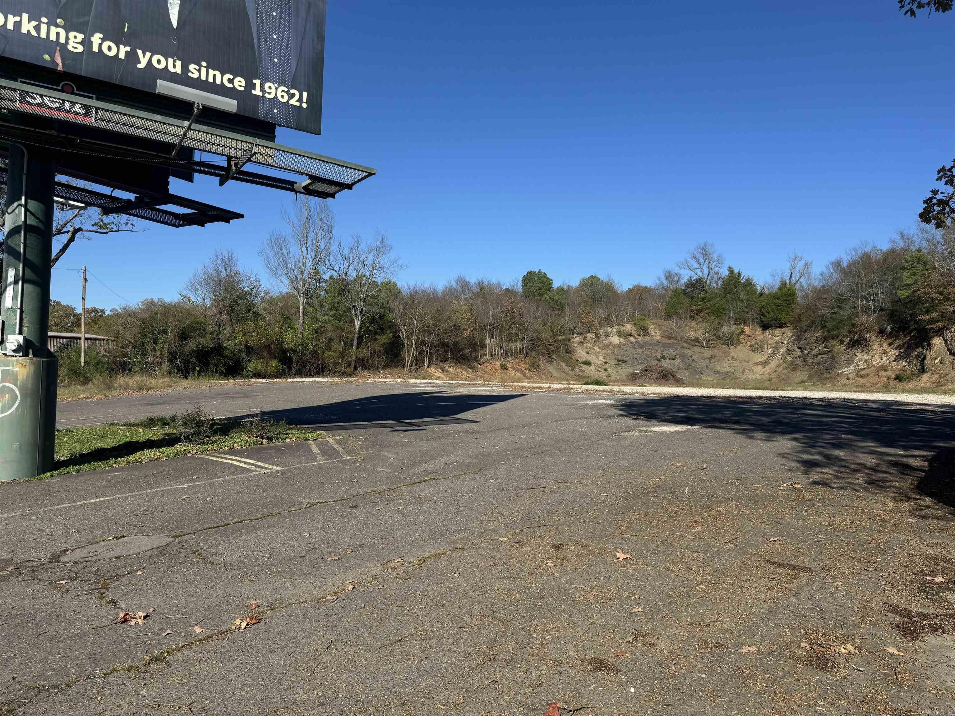 2918  Albert Pike  Hot Springs, AR