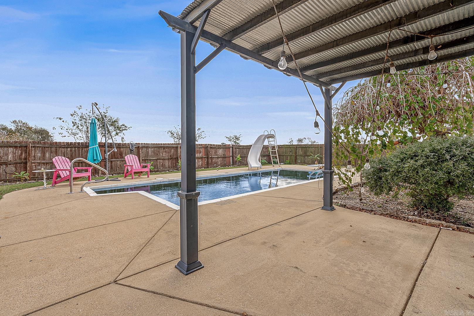 102  Reinhart  Manila, AR