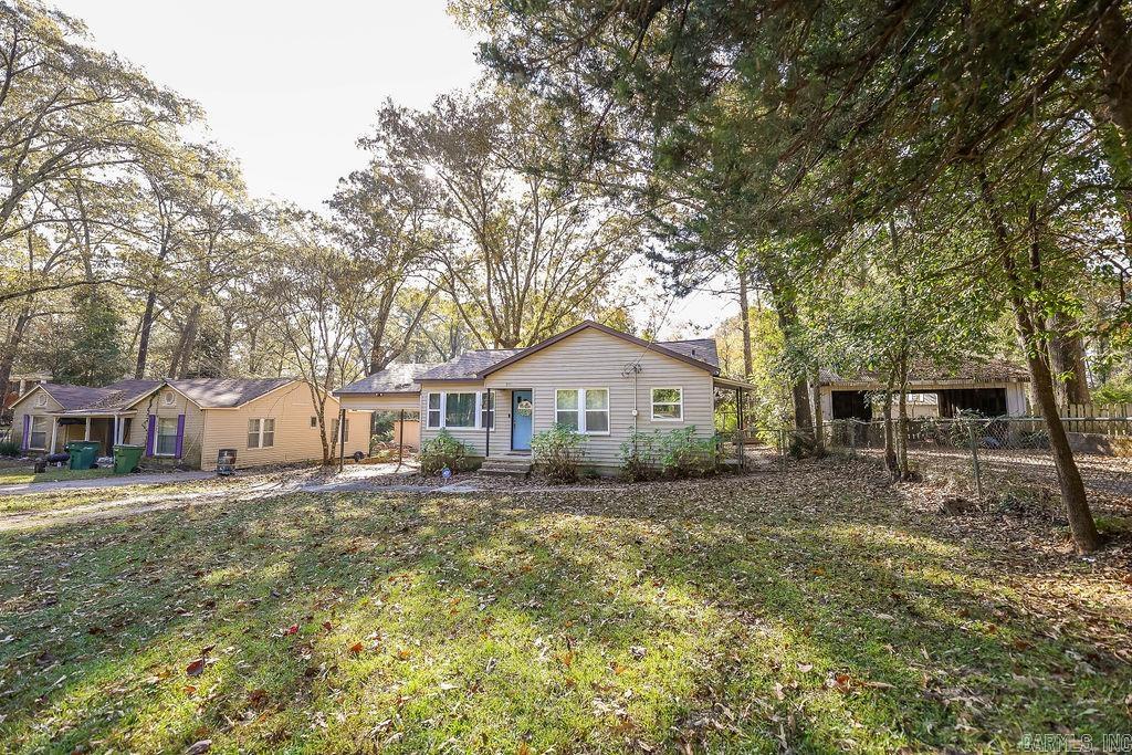 211 Sunset Rd