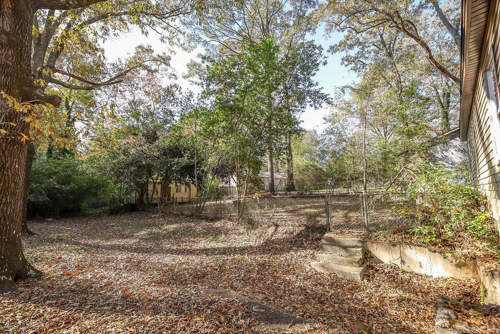 211 Sunset Rd