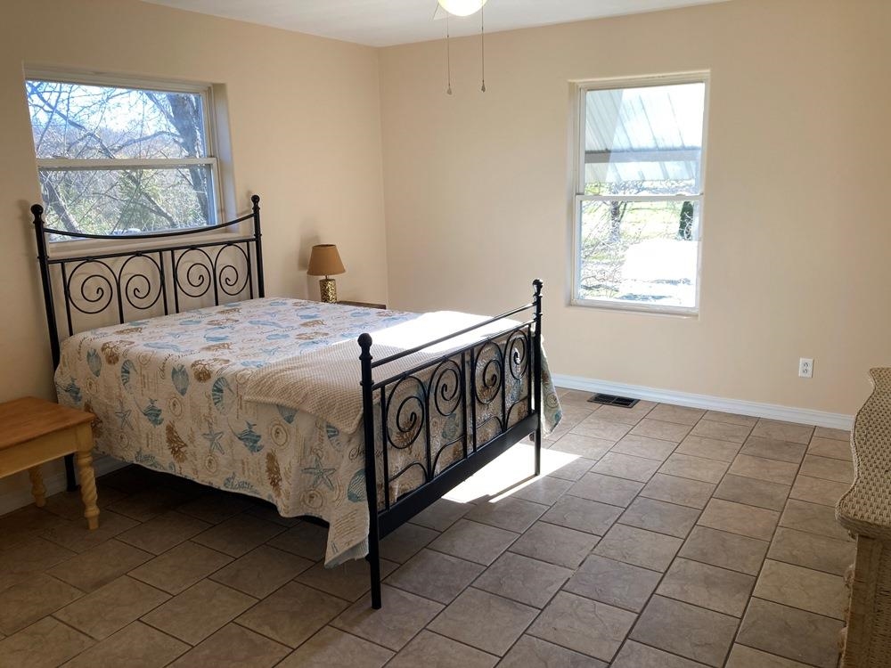 231  Loberg  Hardy, AR