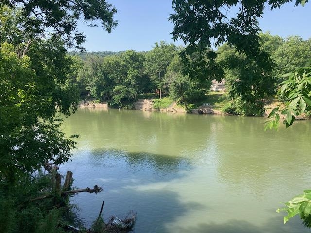 231 Loberg  Hardy, AR