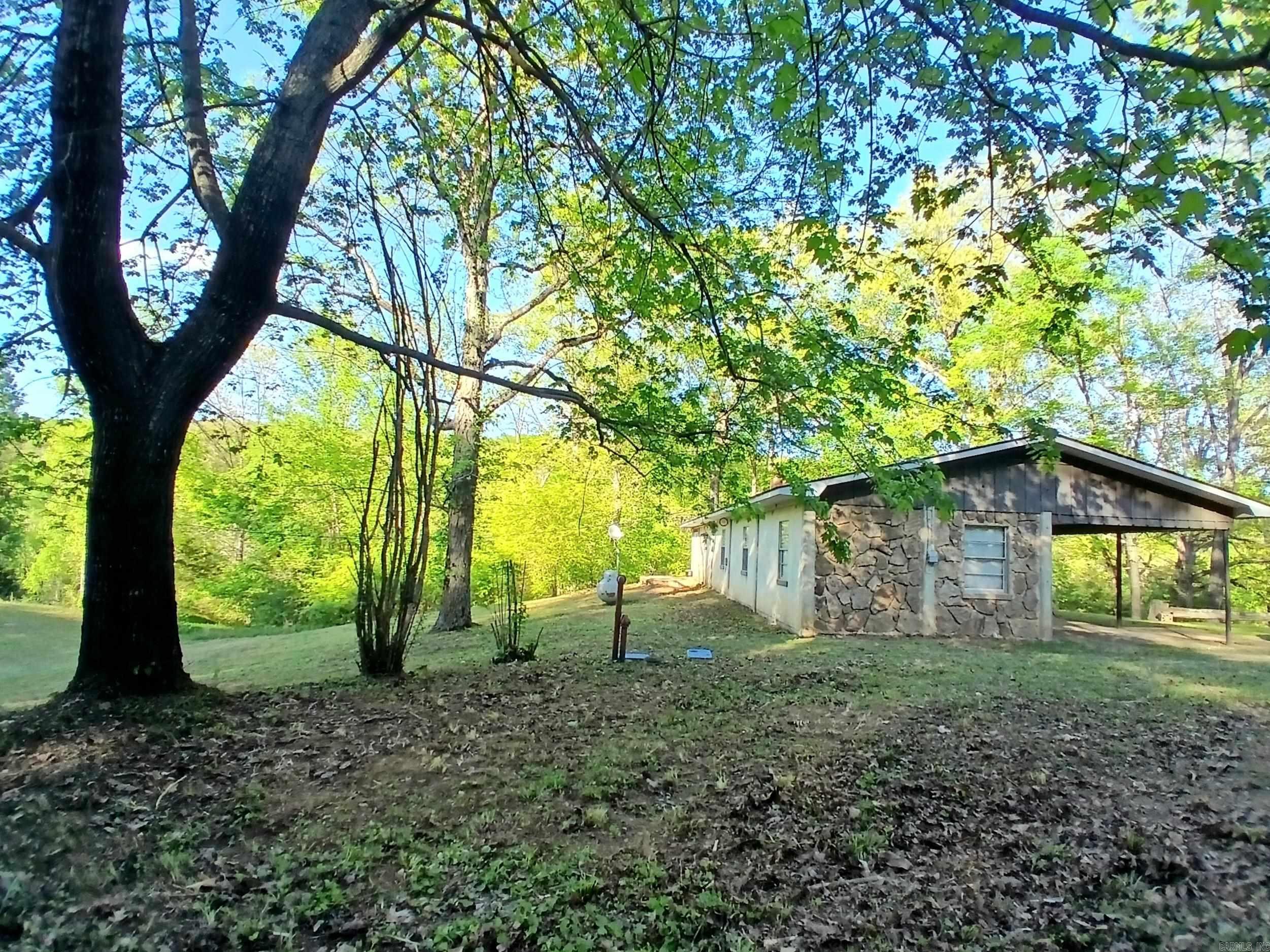 802  Casey  Leslie, AR