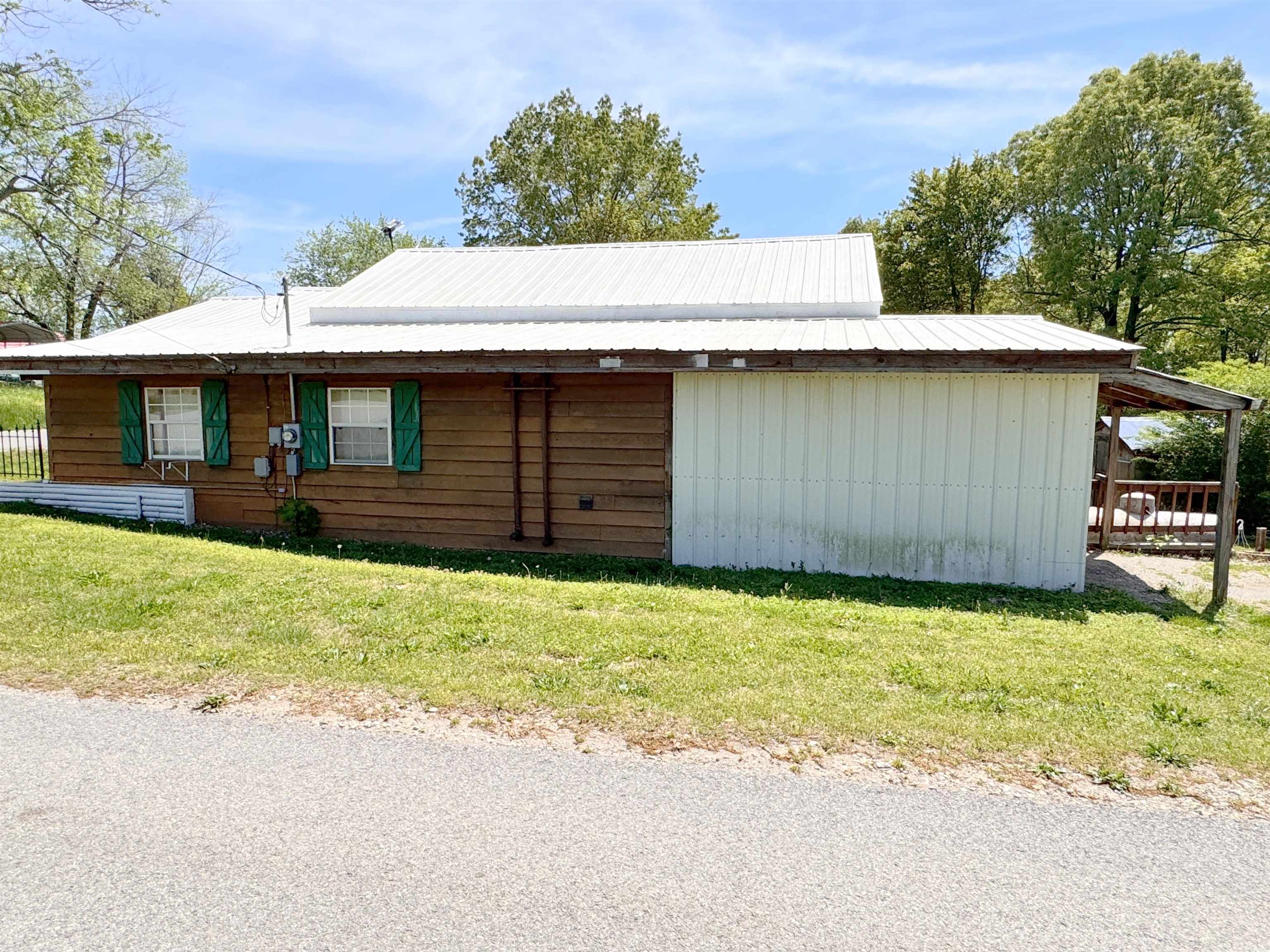 130  Telephone  Oxford, AR