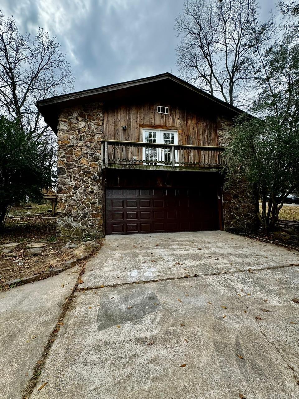 3 Lisa Lane Jacksonville, AR 72076