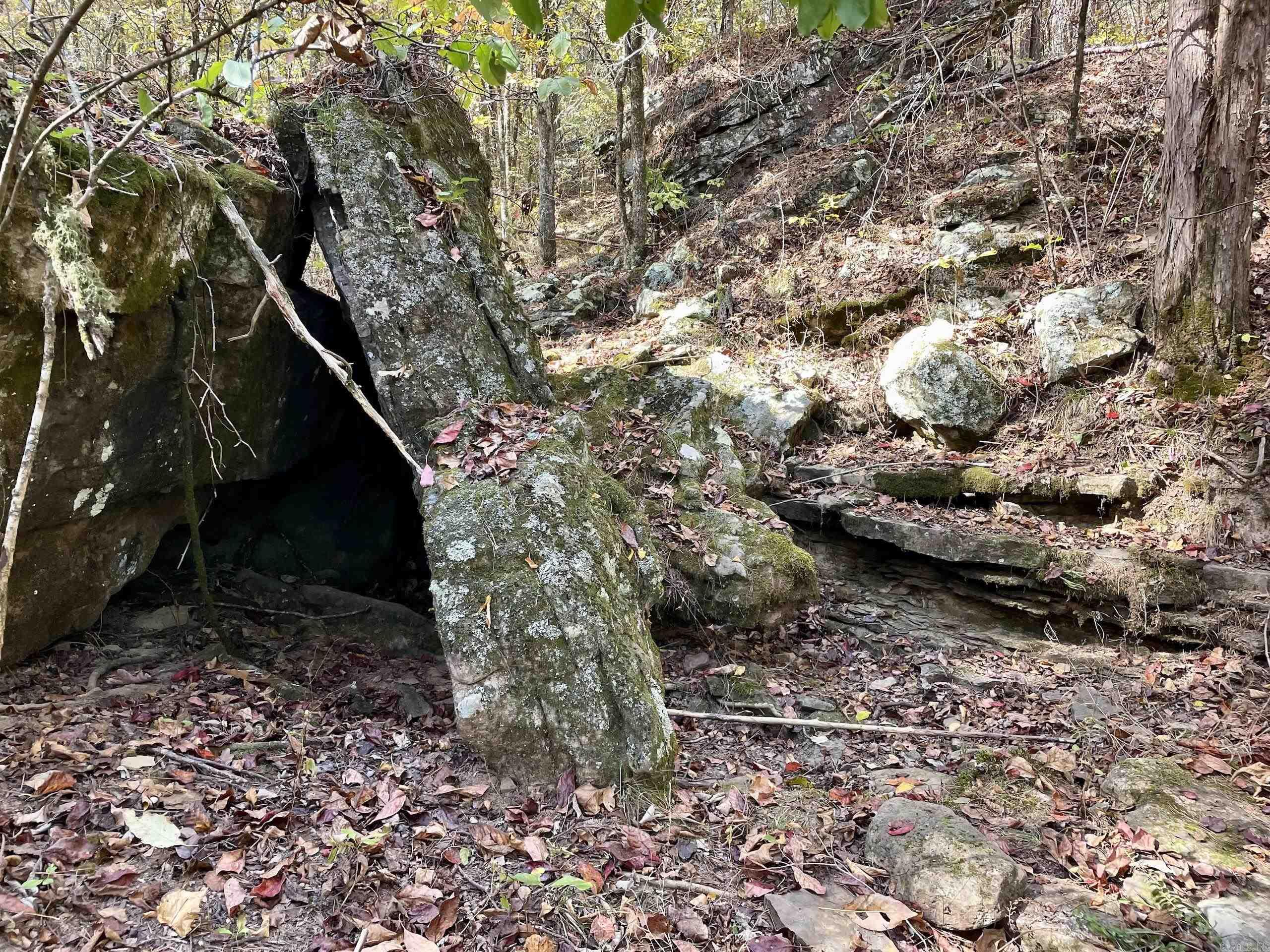 002  Overton Road  Shirley, AR
