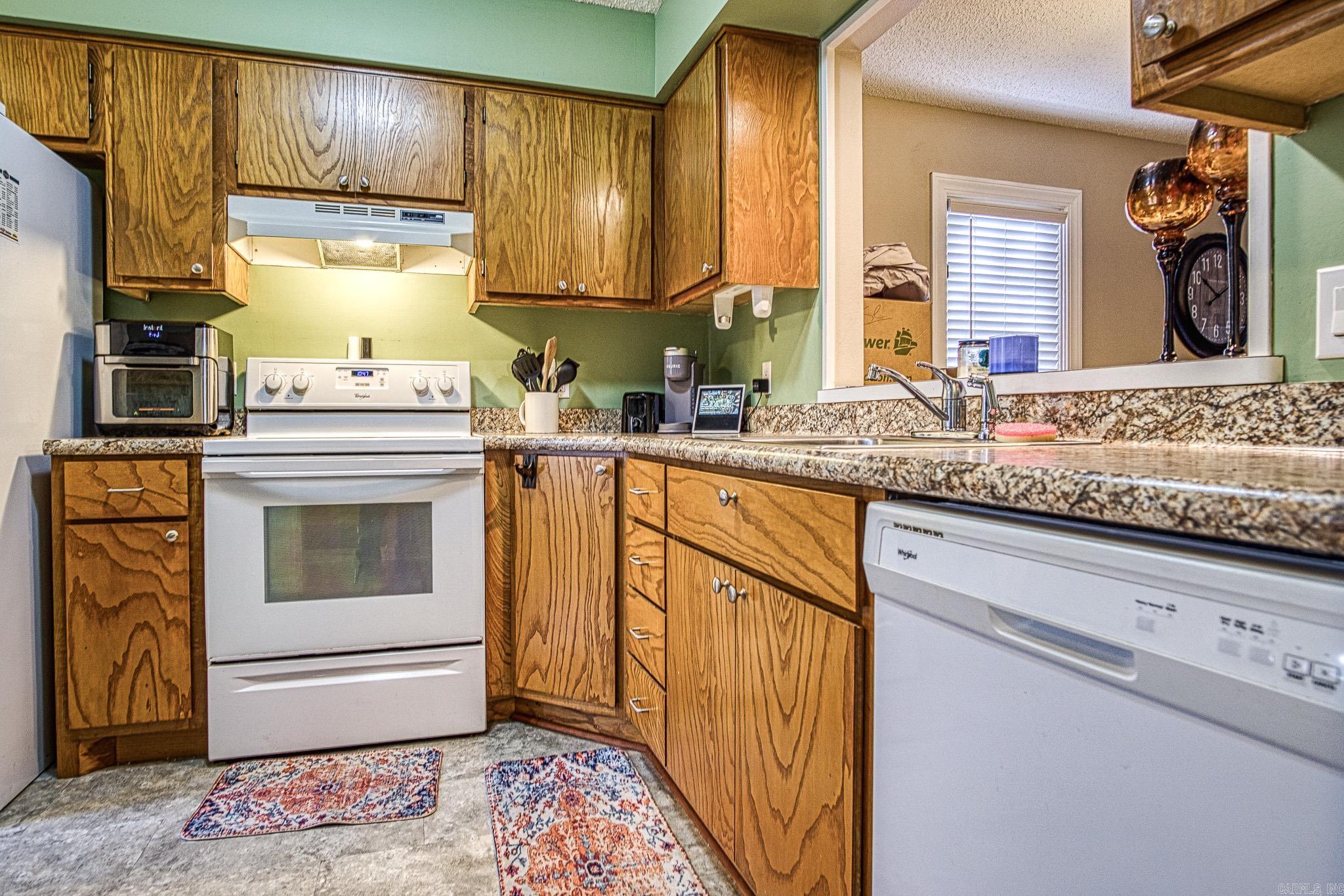 31  Lindsay Lane  Hot Springs Village, AR