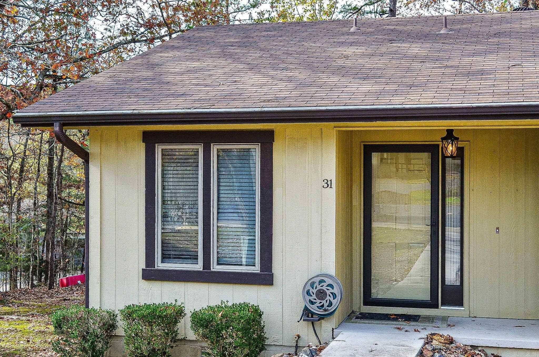 31  Lindsay Lane  Hot Springs Village, AR