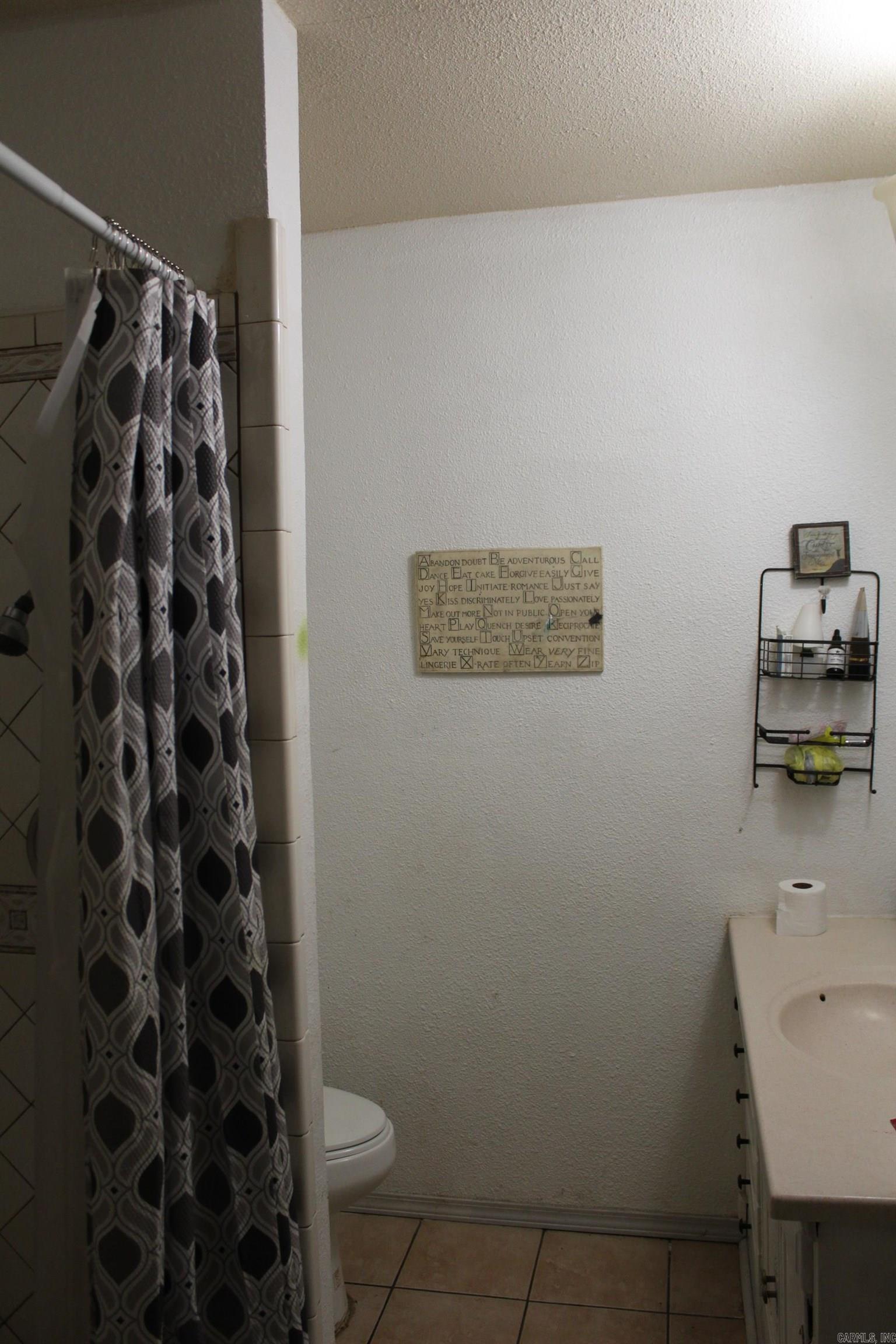 154 W Johnson  Hatfield, AR