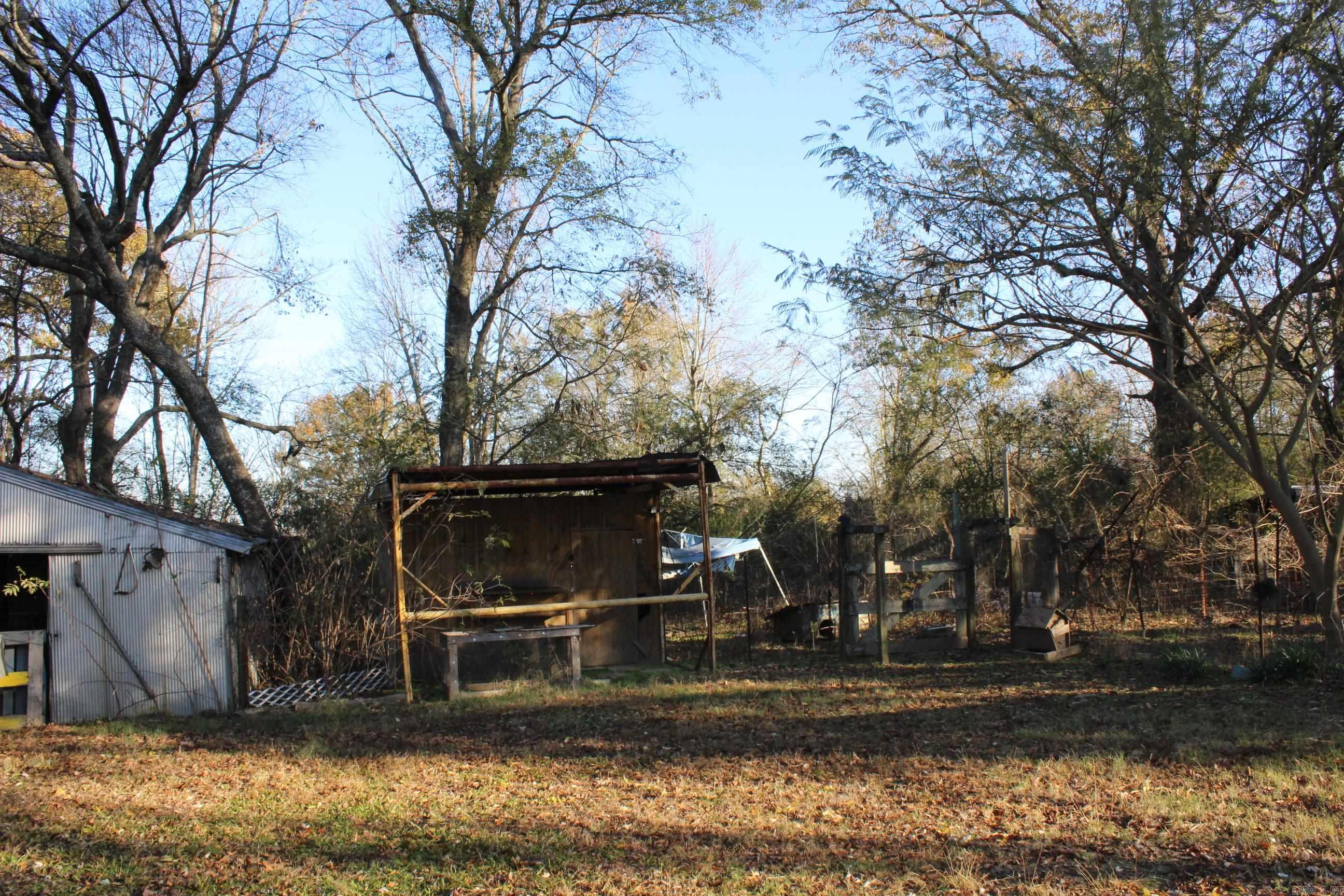 154 W Johnson  Hatfield, AR