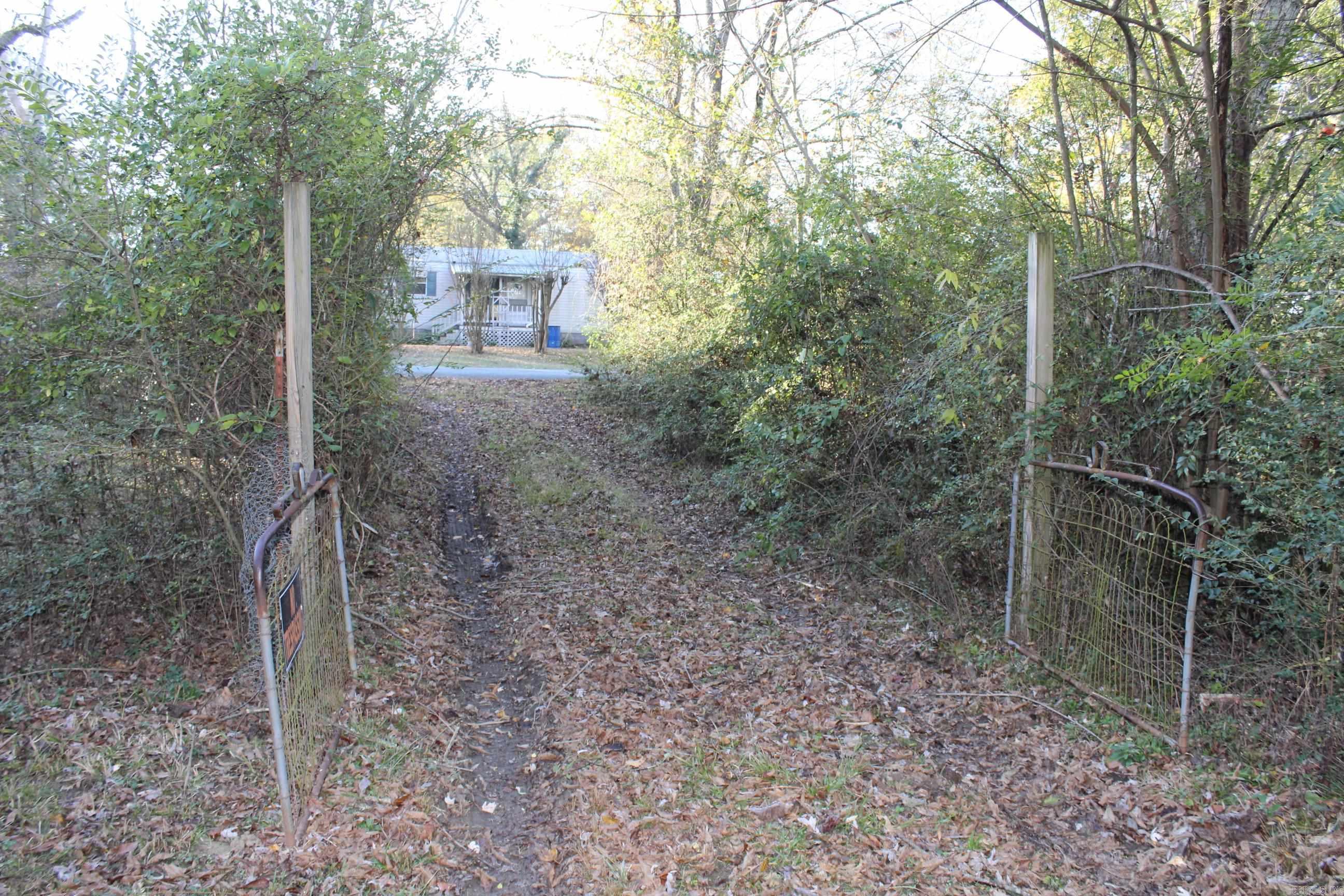 154 W Johnson  Hatfield, AR