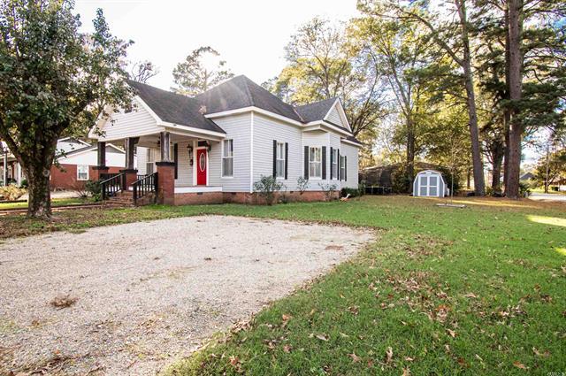 111 N Munn St  Warren, AR