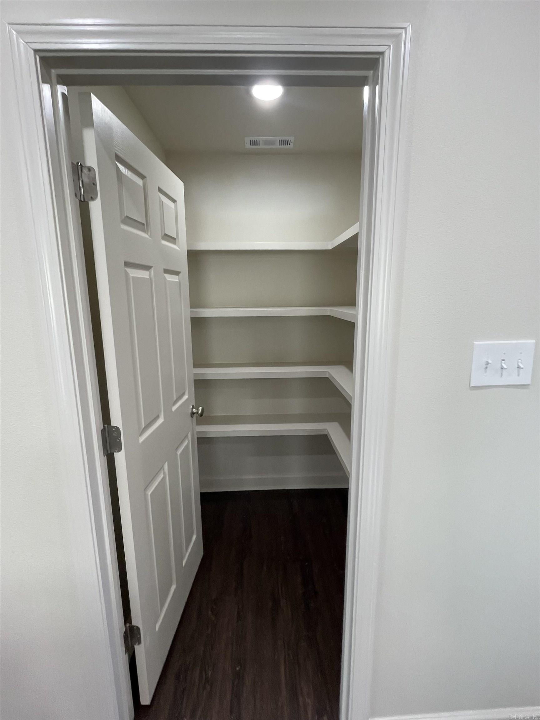 207 N Jackson  Cabot, AR