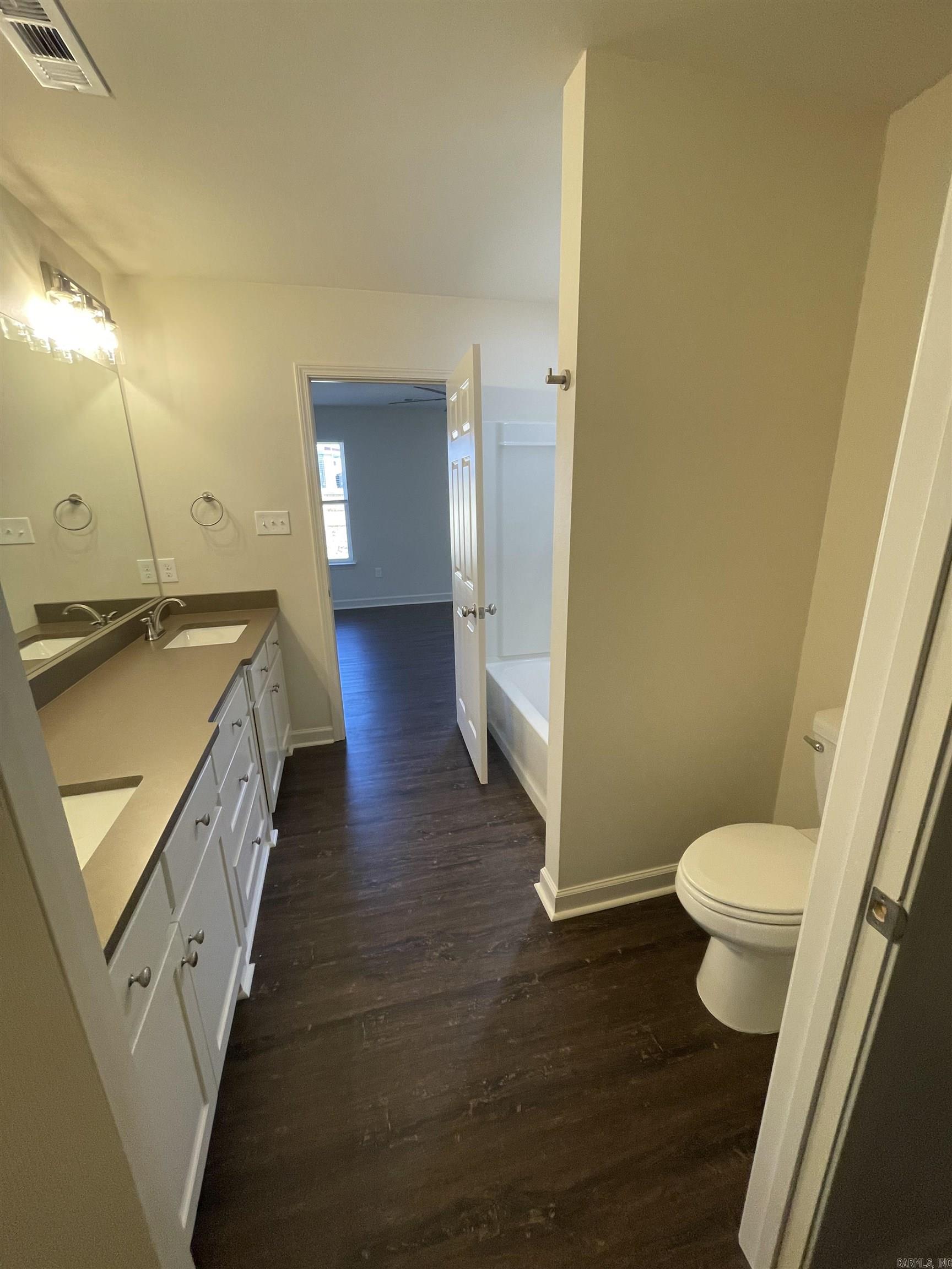207 N Jackson  Cabot, AR