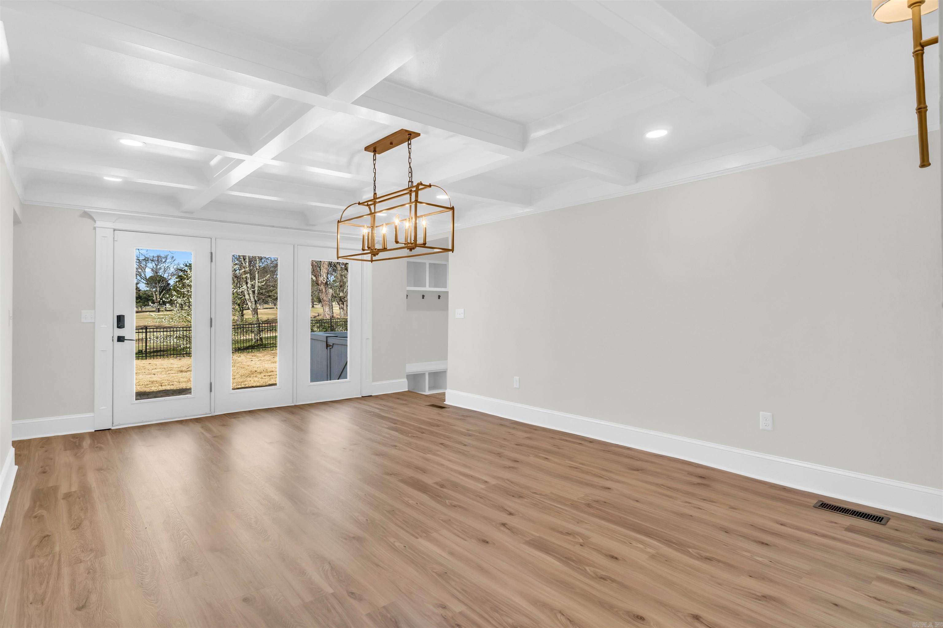 13  Country Club  Searcy, AR