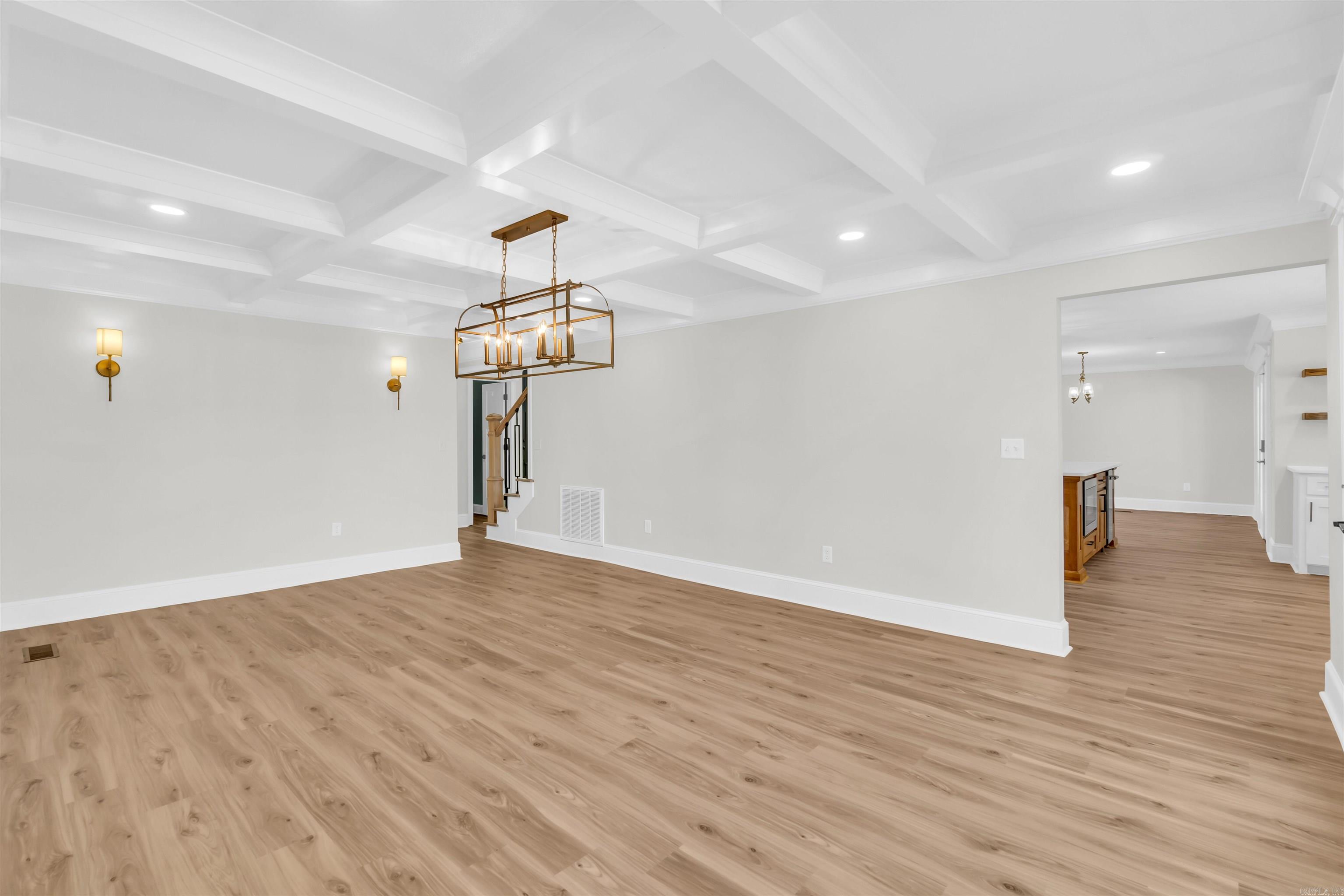 13  Country Club  Searcy, AR
