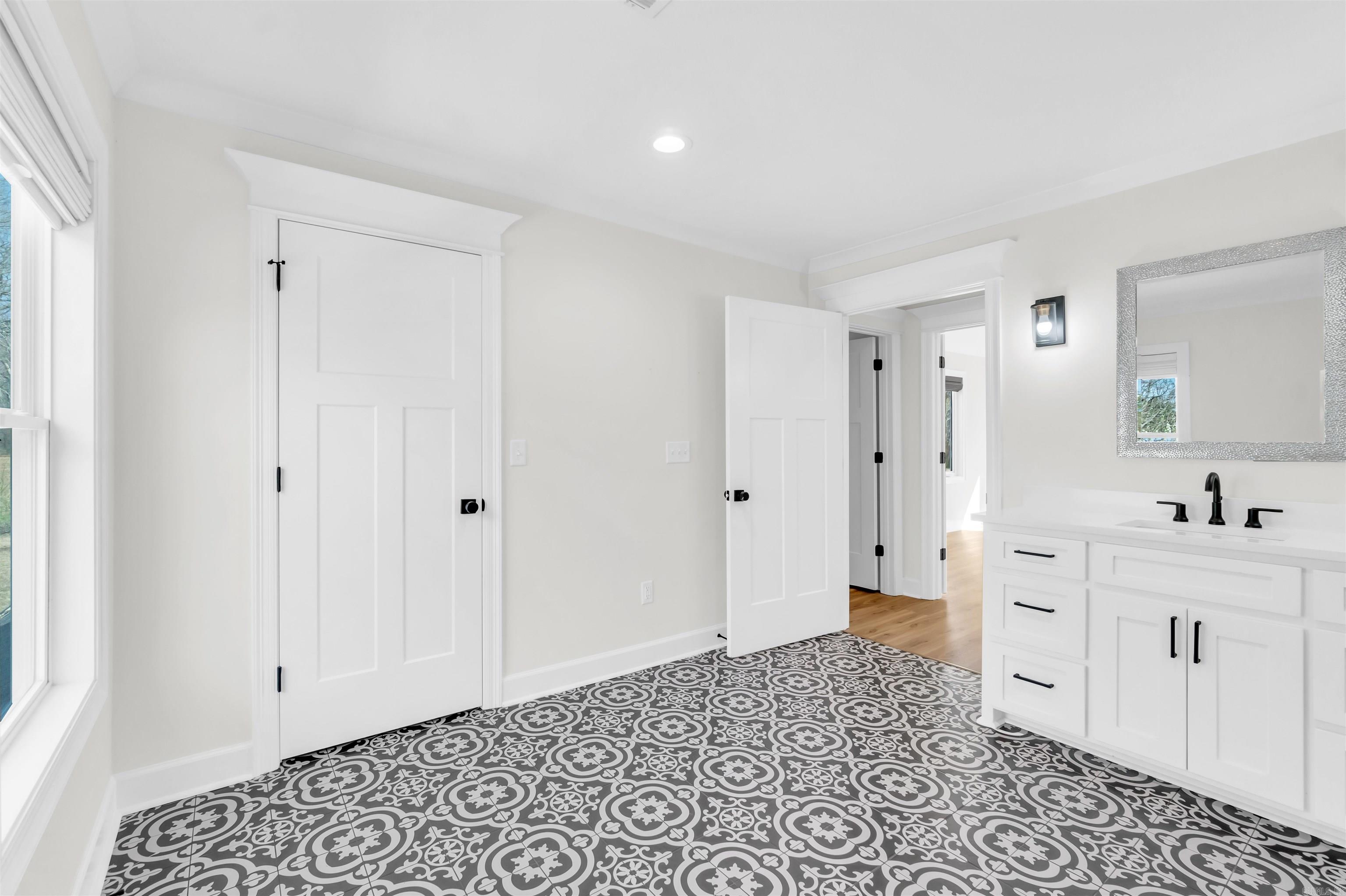 13  Country Club  Searcy, AR