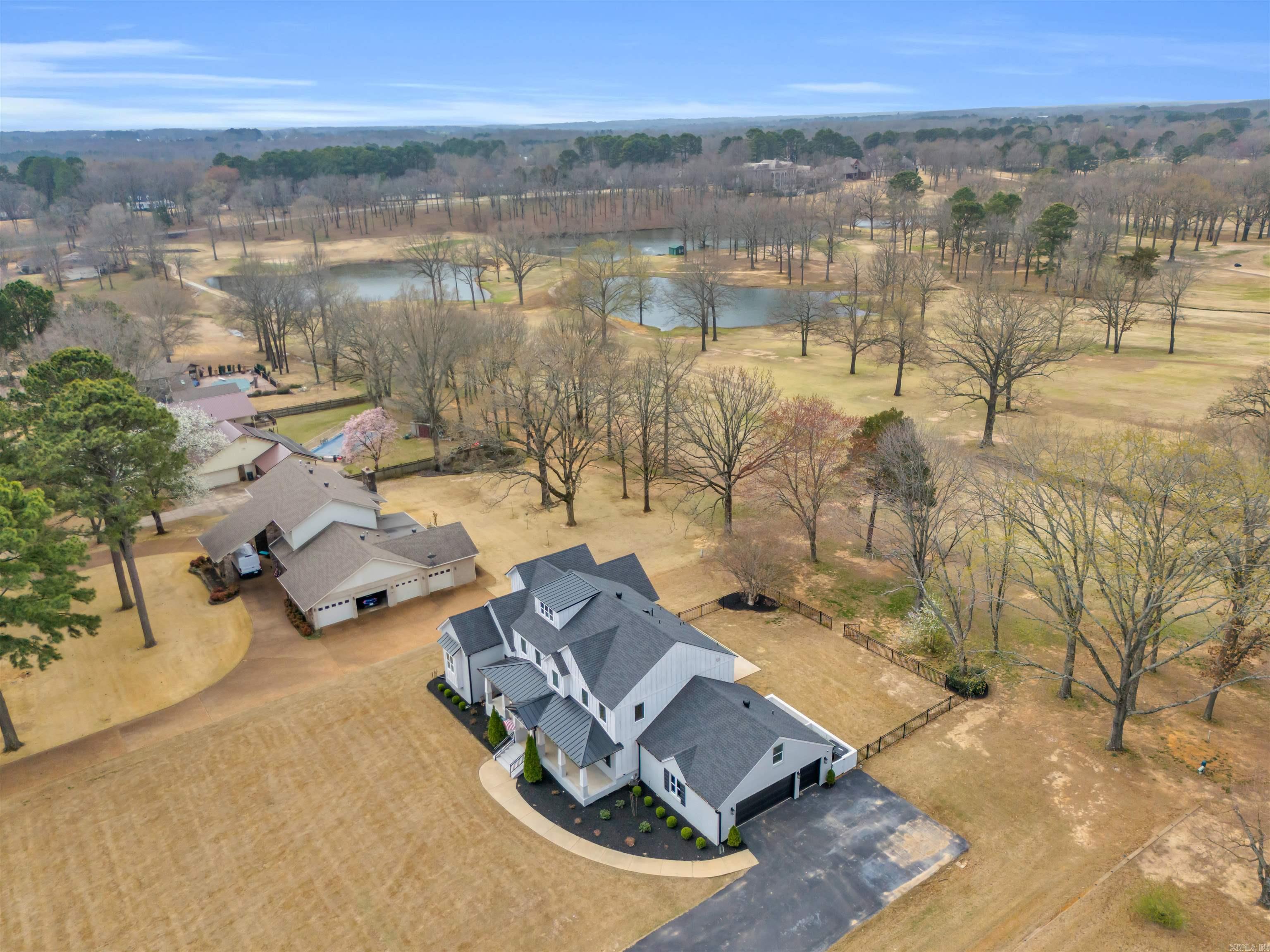 13  Country Club  Searcy, AR