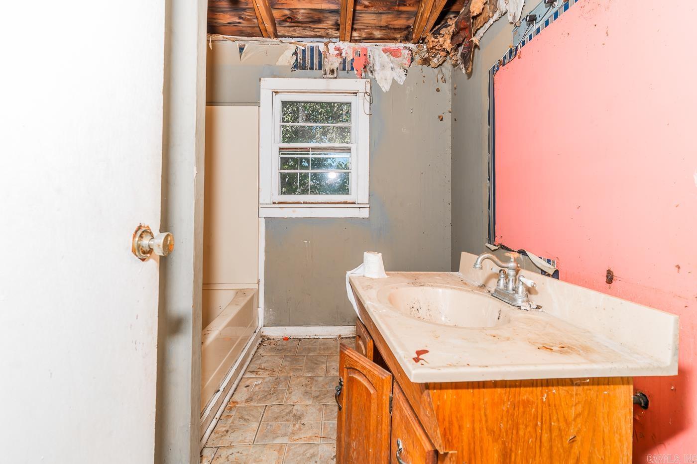 221 N Twelfth  West Helena, AR