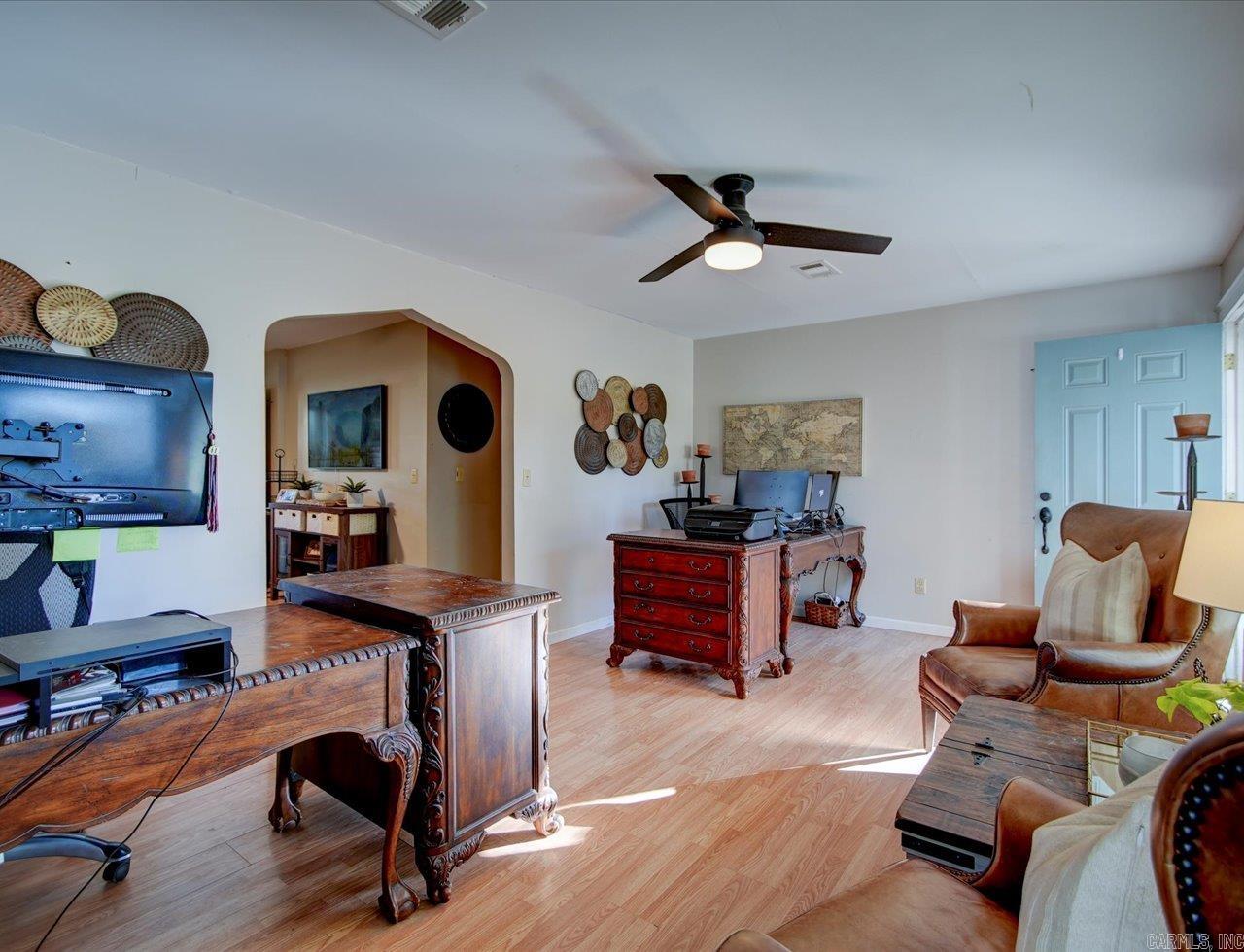 412  Danville  Hot Springs, AR