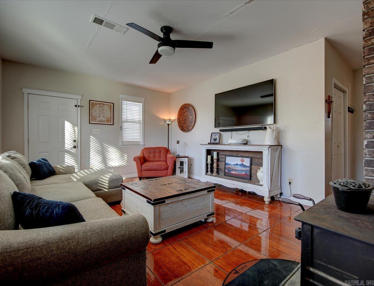 412  Danville  Hot Springs, AR