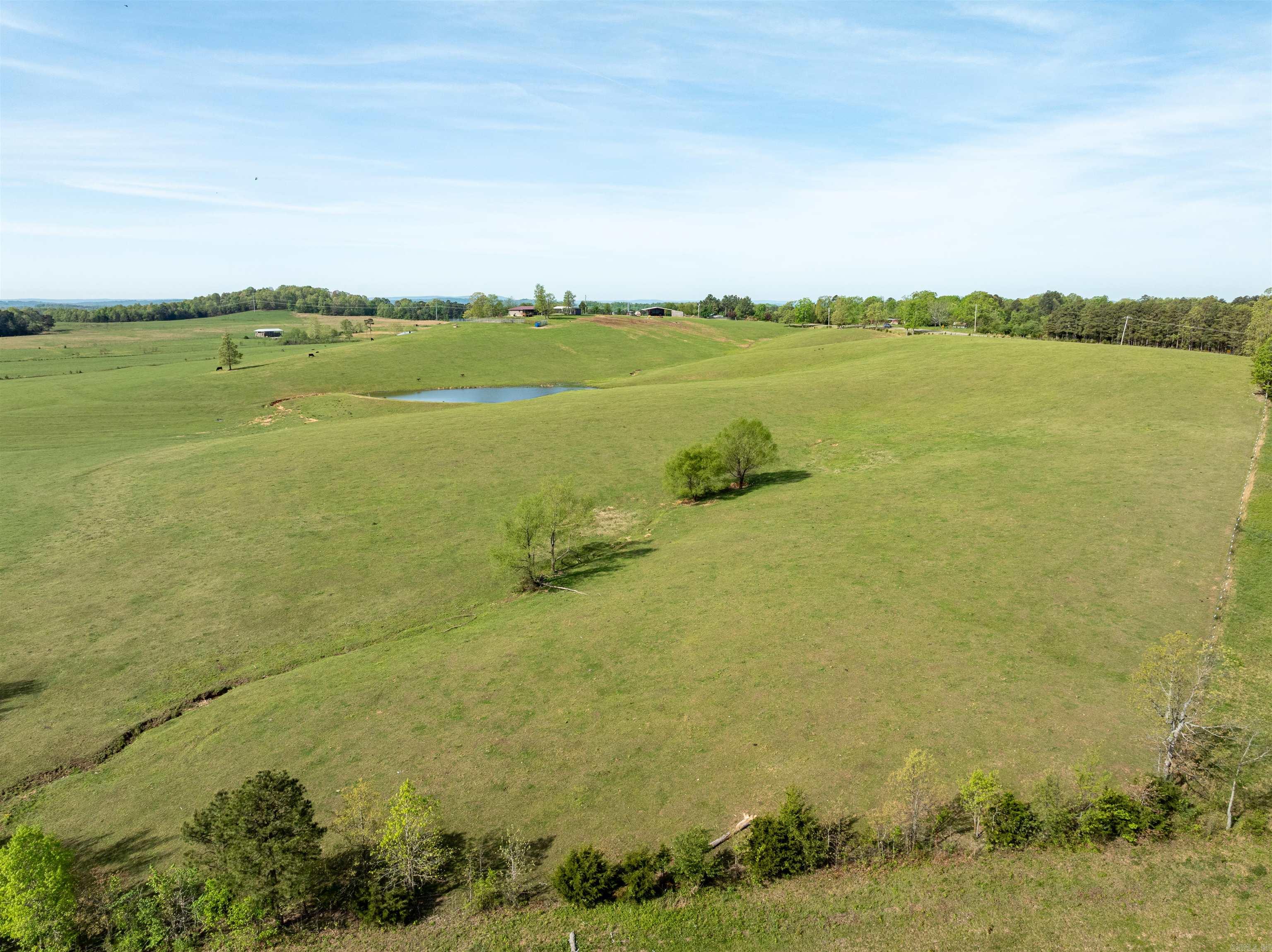 330 W AR HWY 58  Melbourne, AR