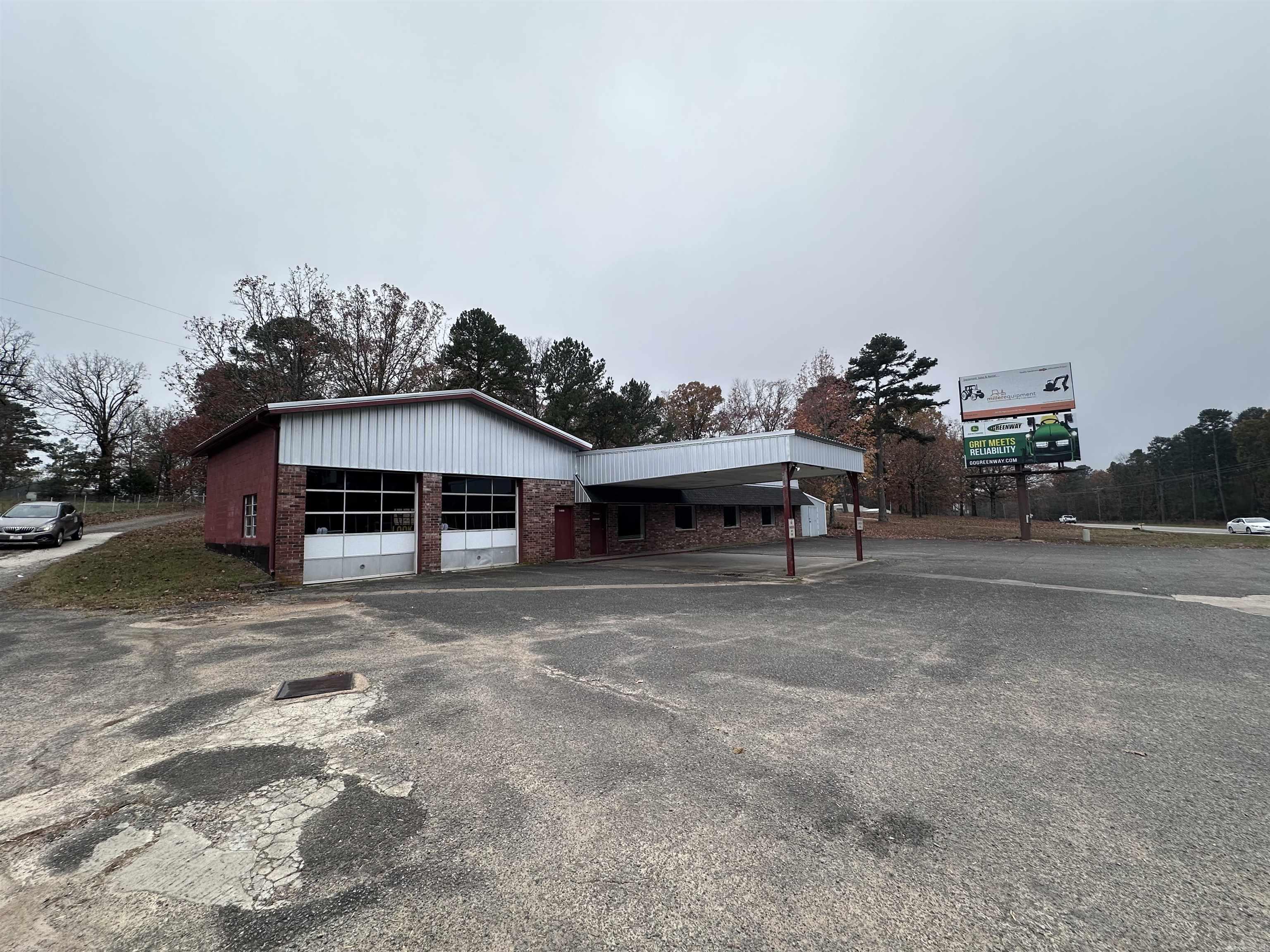 1400  Heber Springs Road N.  Heber Springs, AR