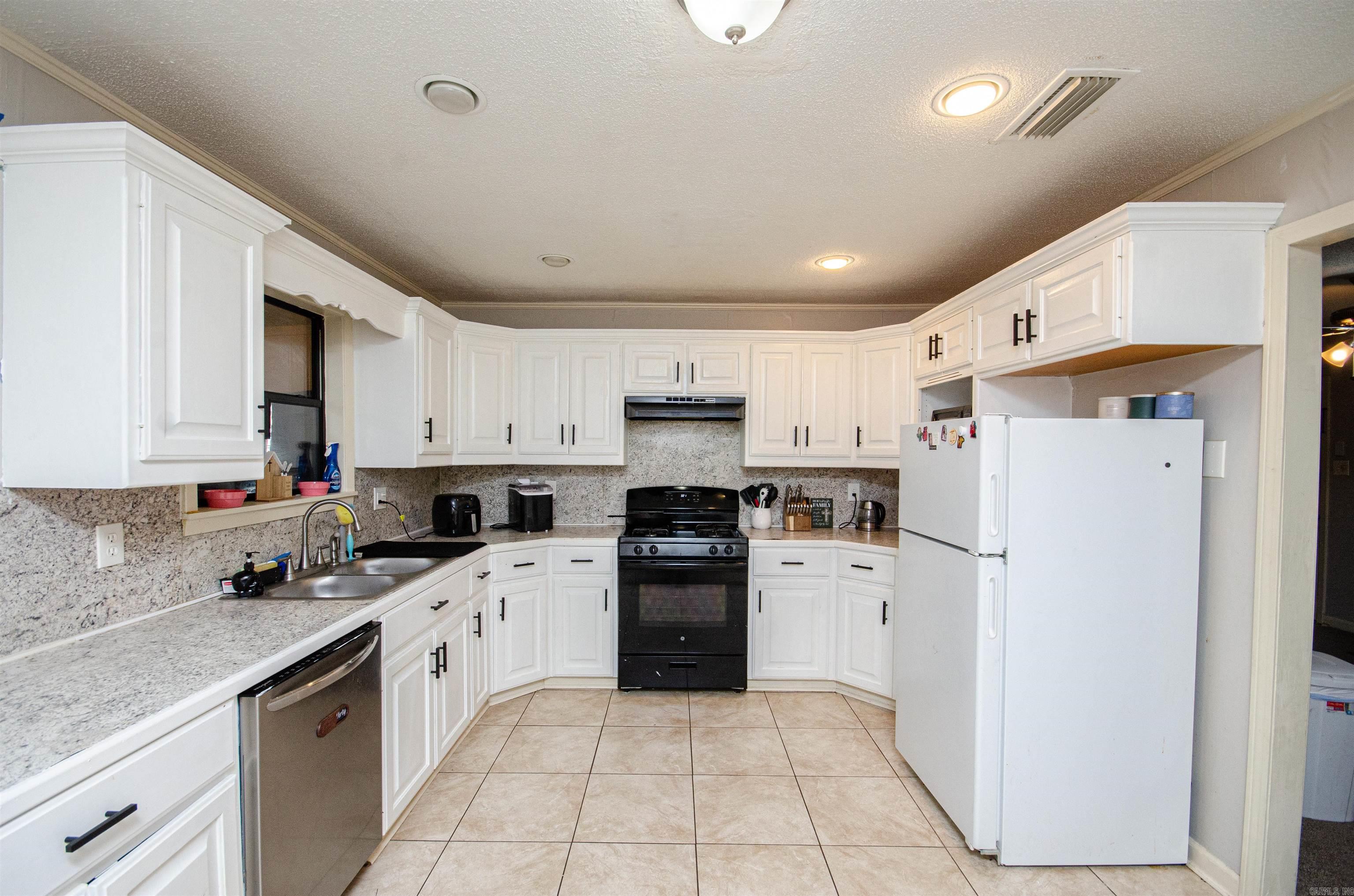 916  Norma  Jacksonville, AR