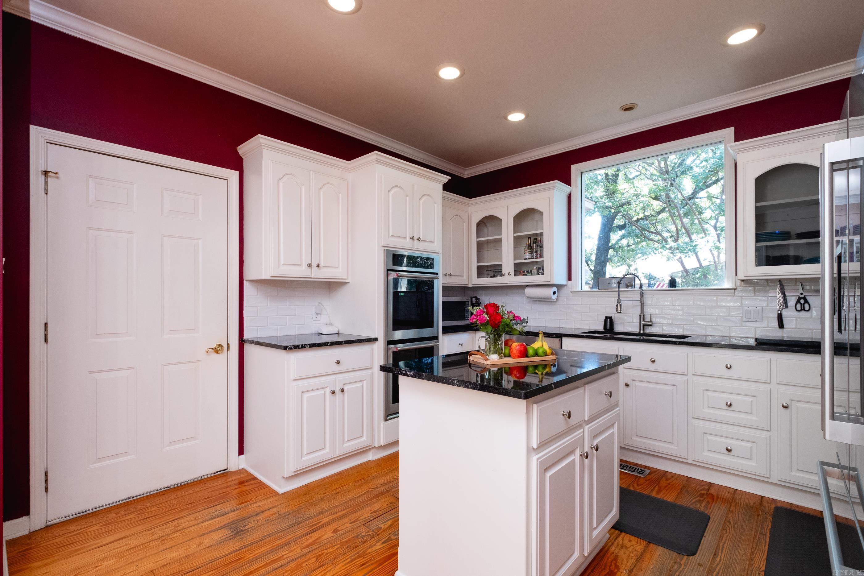 2109  Westport  Little Rock, AR