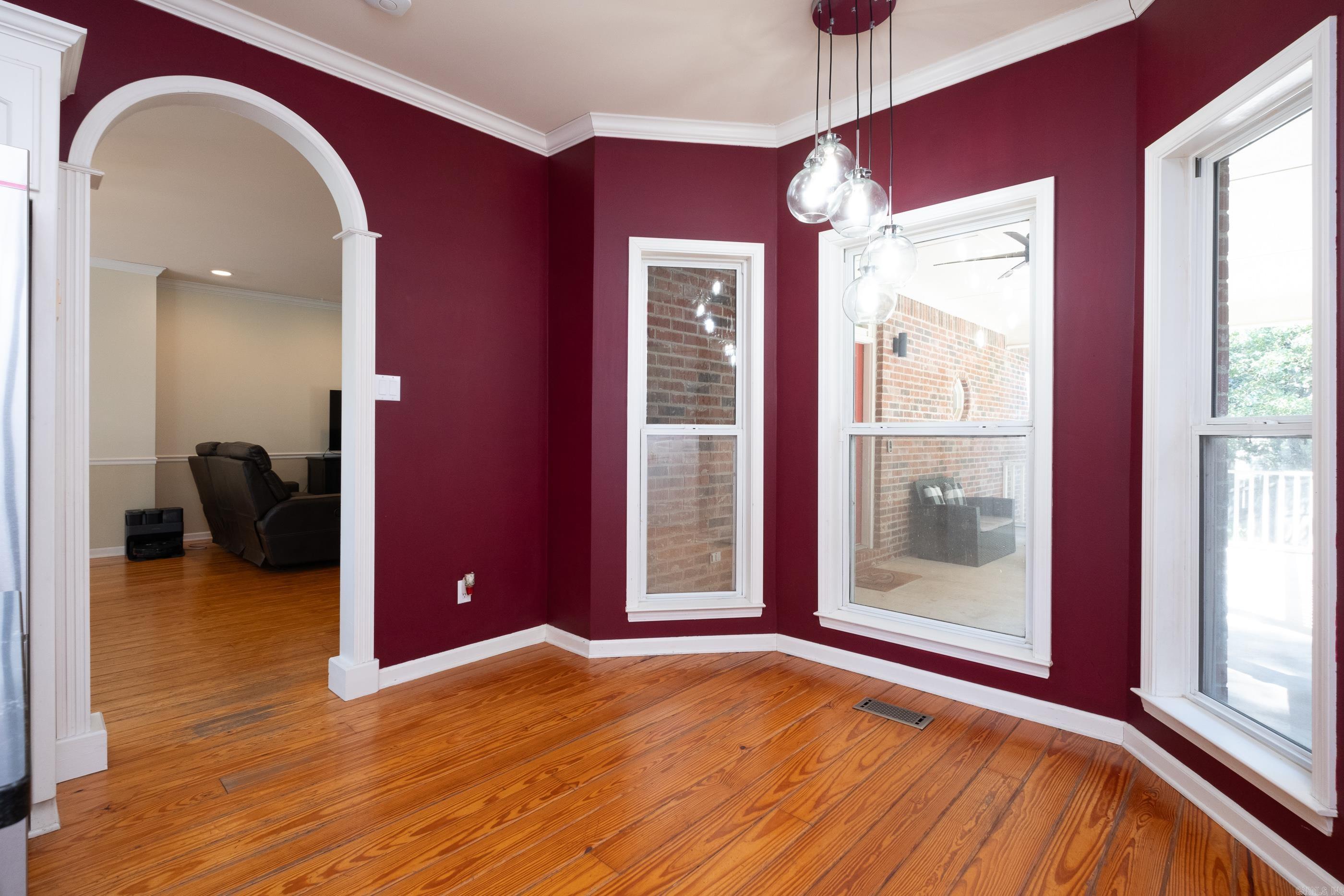 2109  Westport  Little Rock, AR