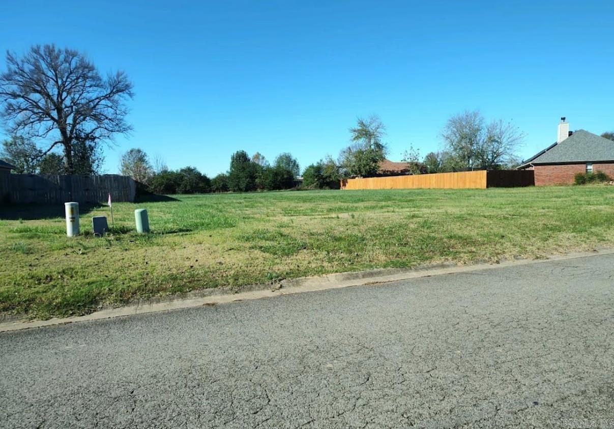 Lot 80  Dove Creek  Vilonia, AR