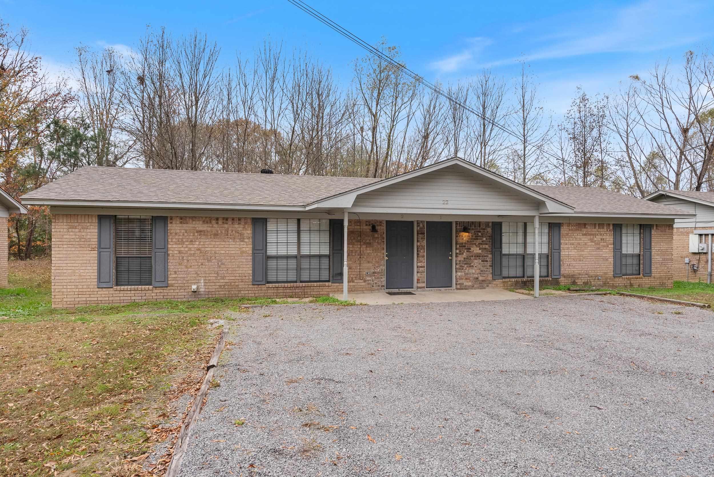 16-24  Linder Rd  Greenbrier, AR