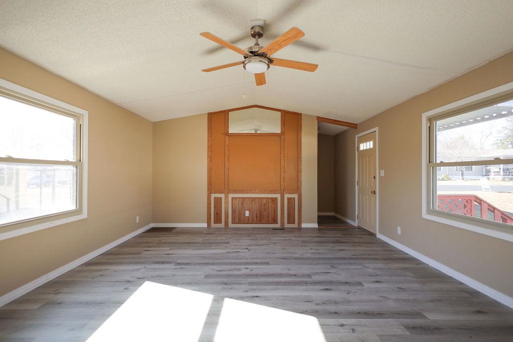 101  Nora  Mountain Home, AR