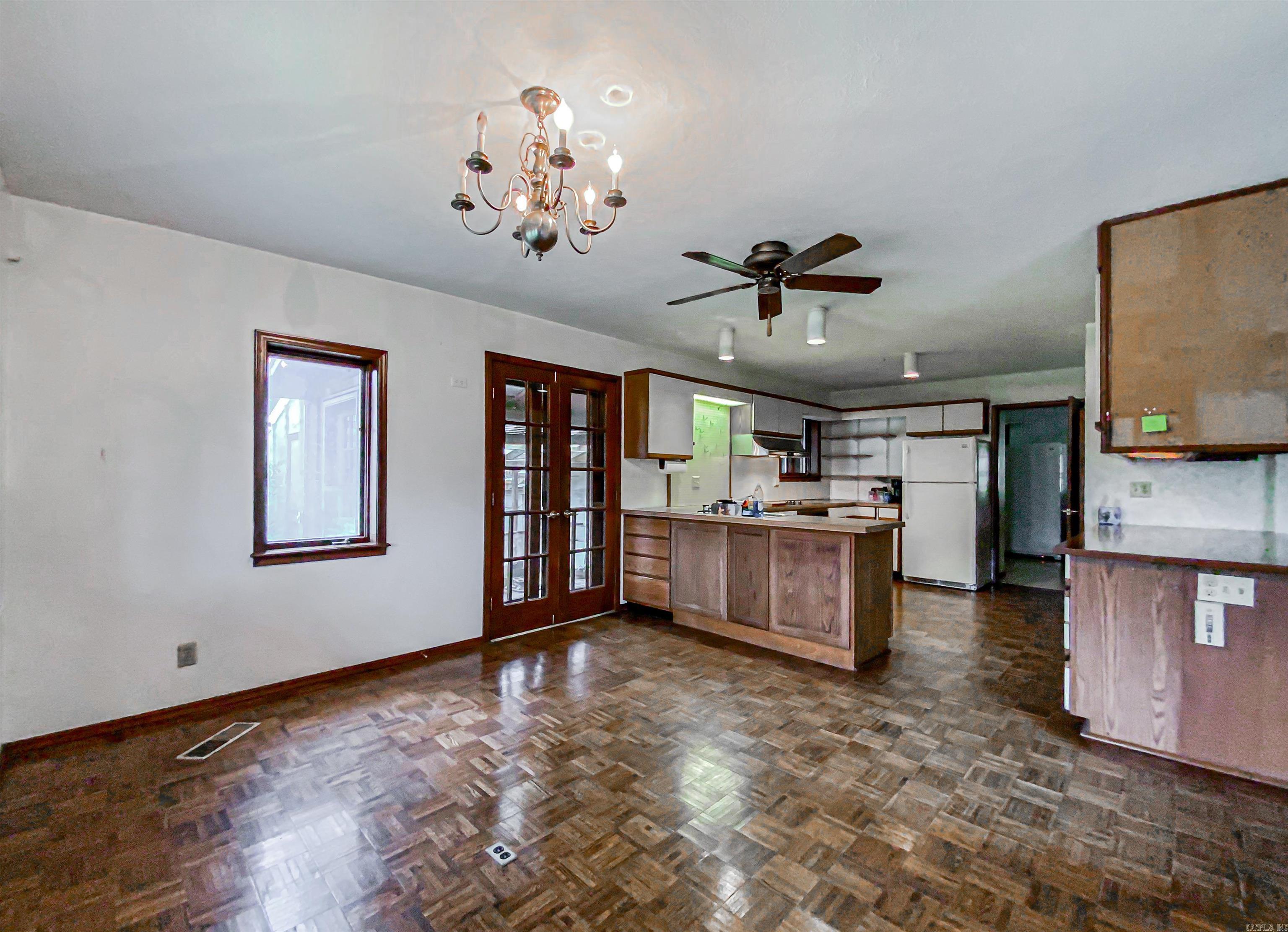35  MC 6023  Yellville, AR
