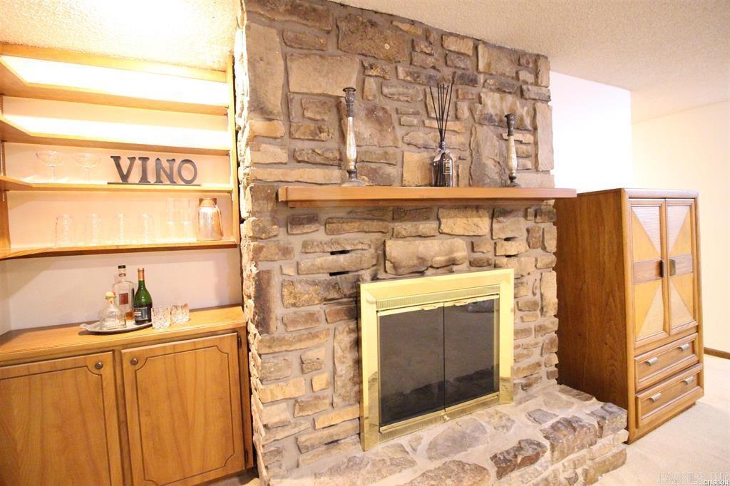 1  Alora  Hot Springs Village, AR