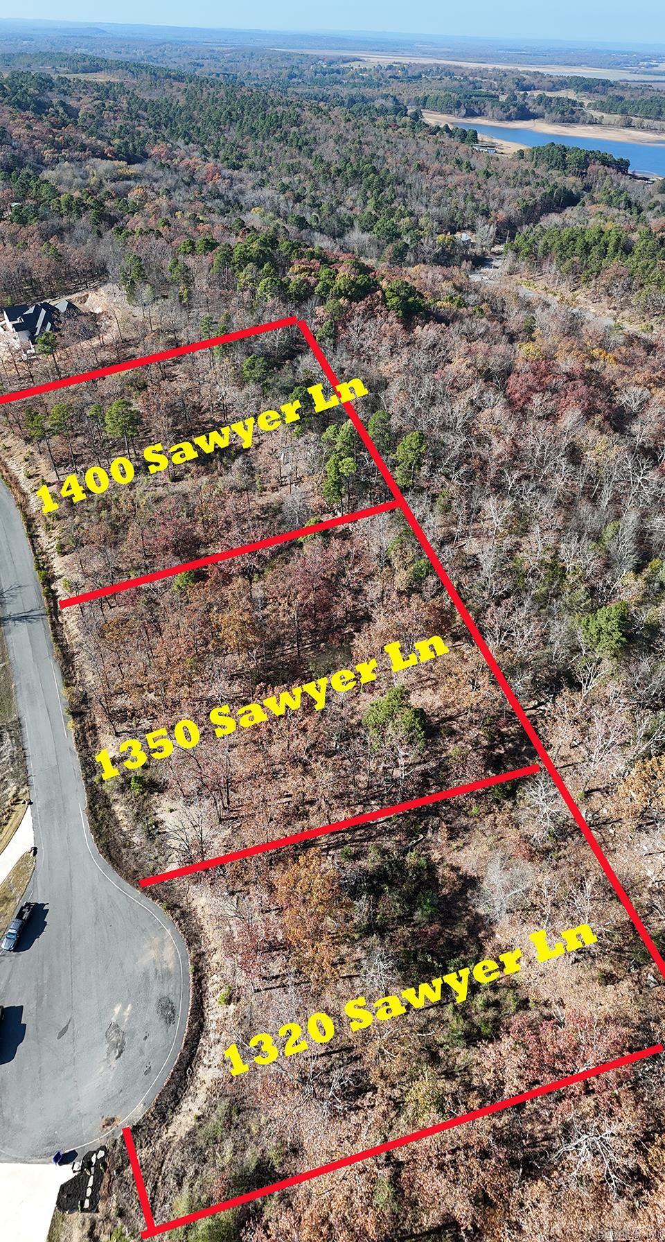 1320 Sawyer Lane