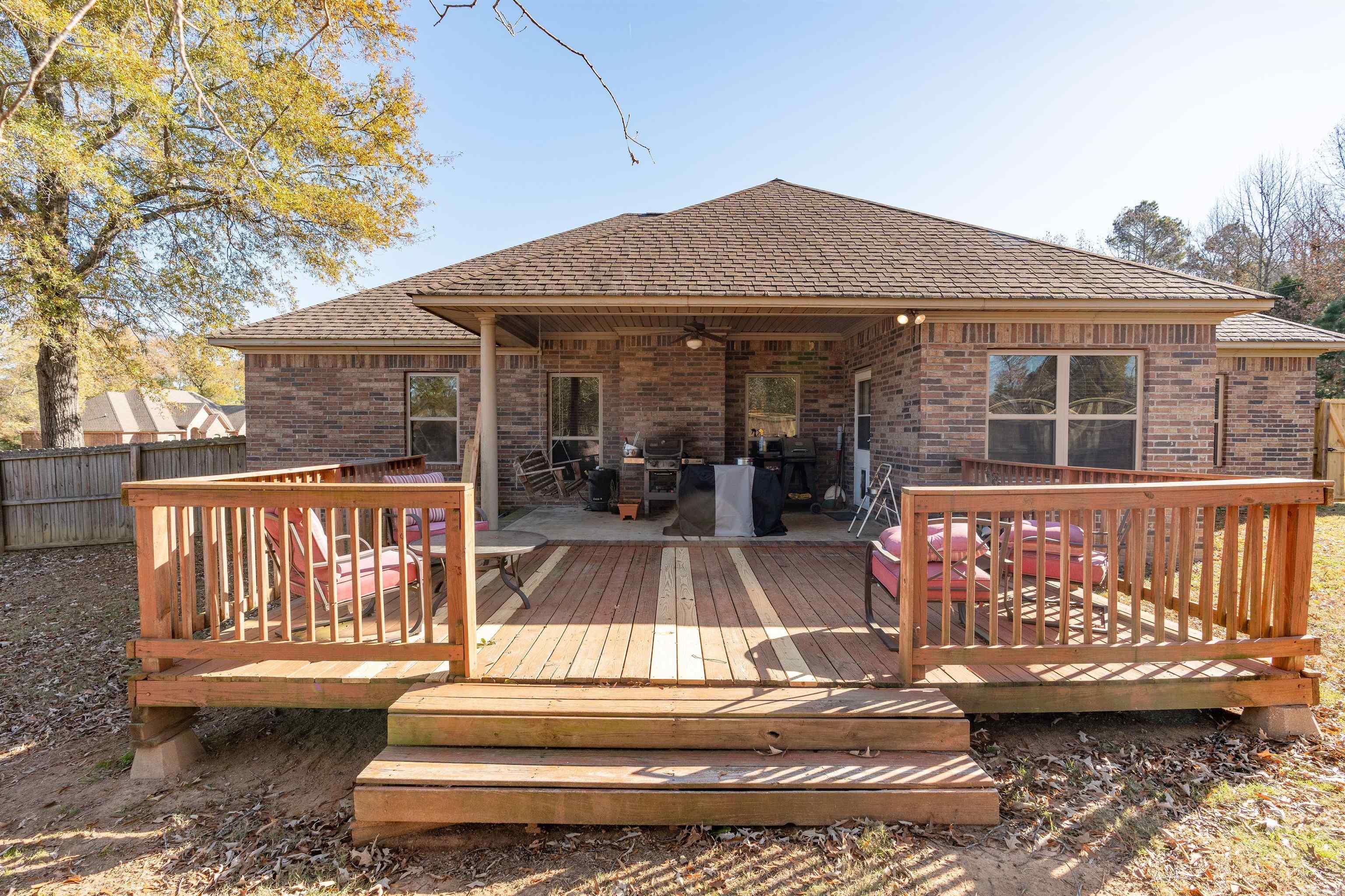 15  Annabelle  Greenbrier, AR