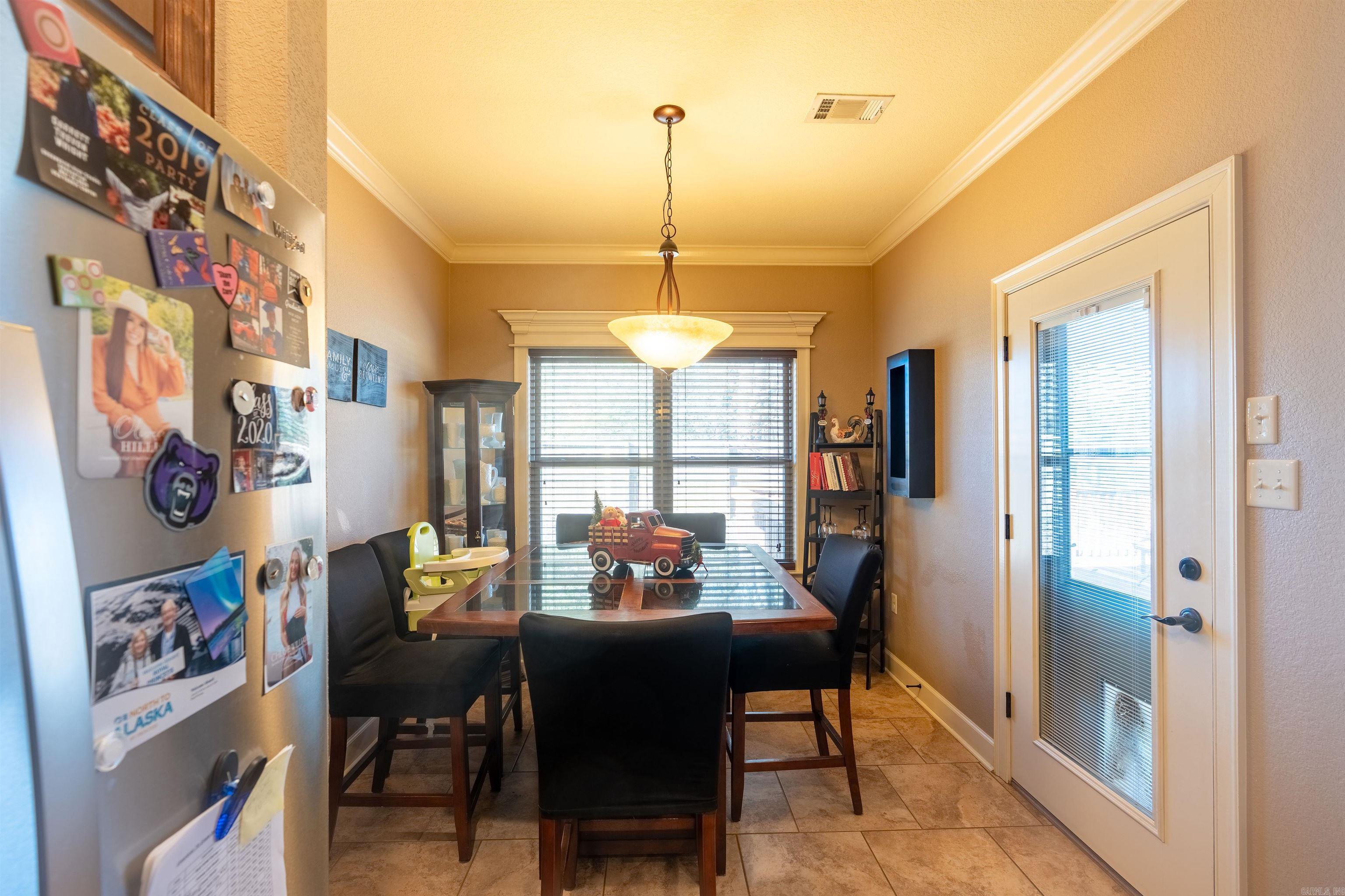 15  Annabelle  Greenbrier, AR
