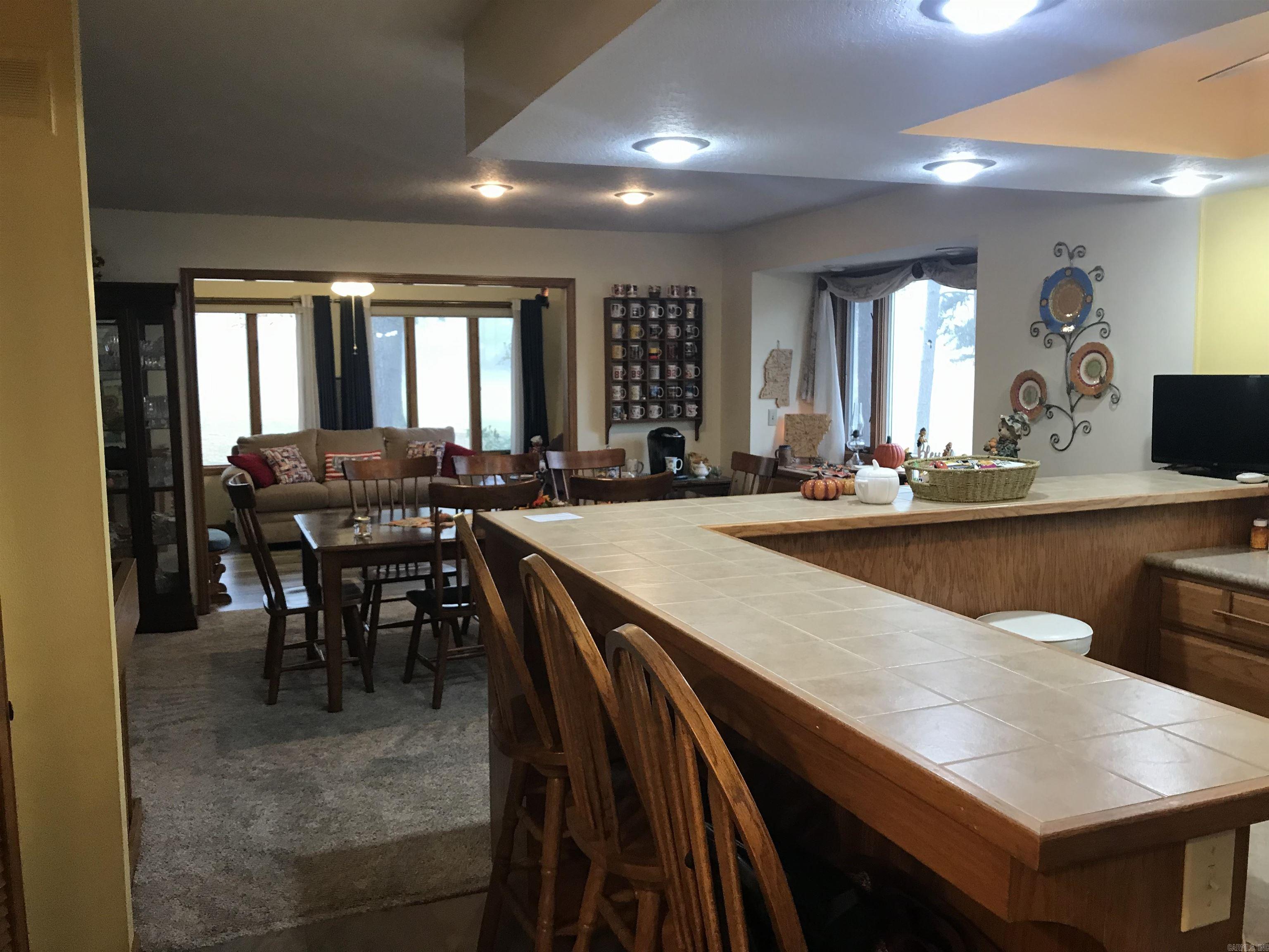 319 Snead Dr. Fairfield Bay, AR 72088-0000