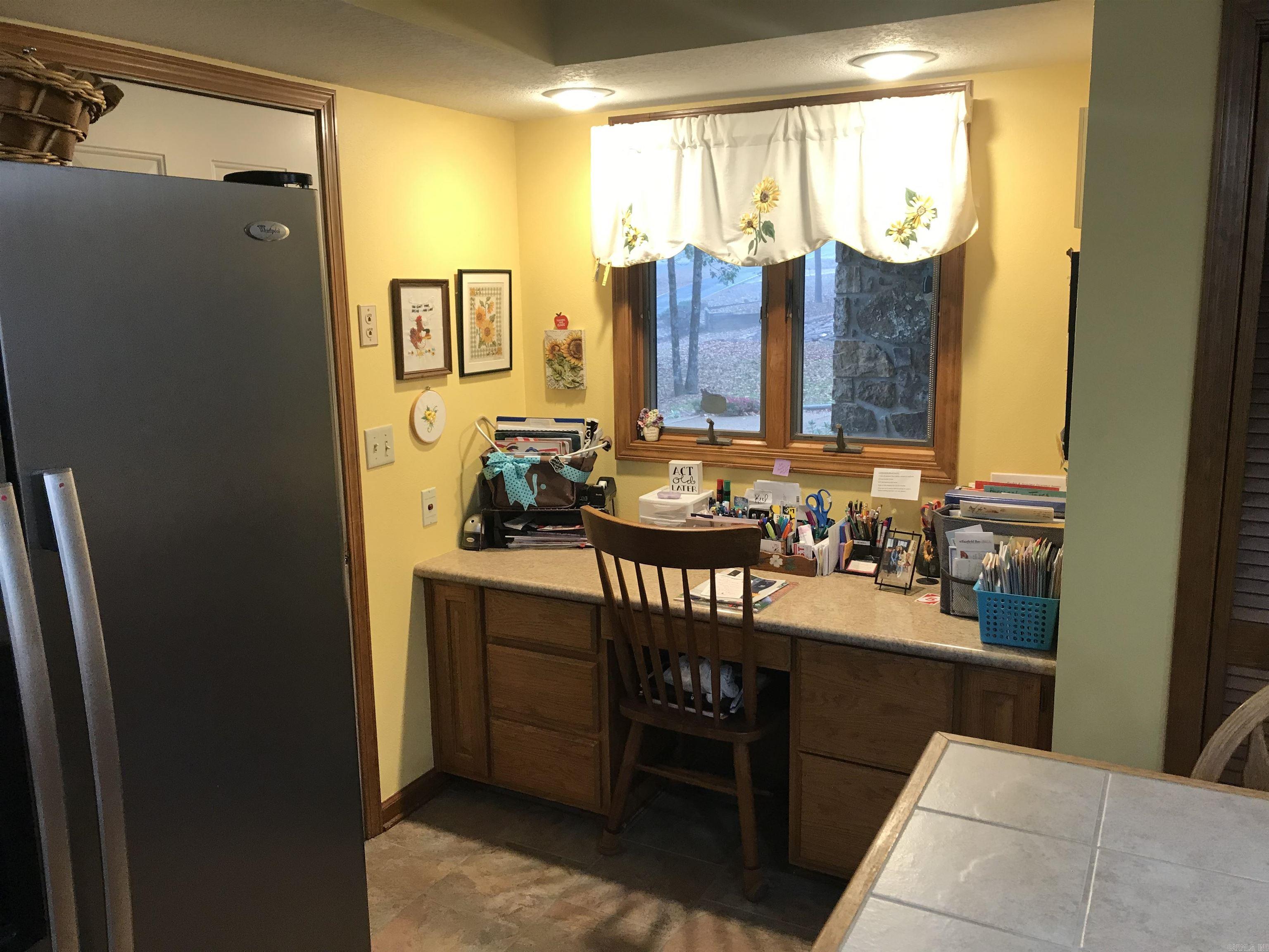 319 Snead Dr. Fairfield Bay, AR 72088-0000