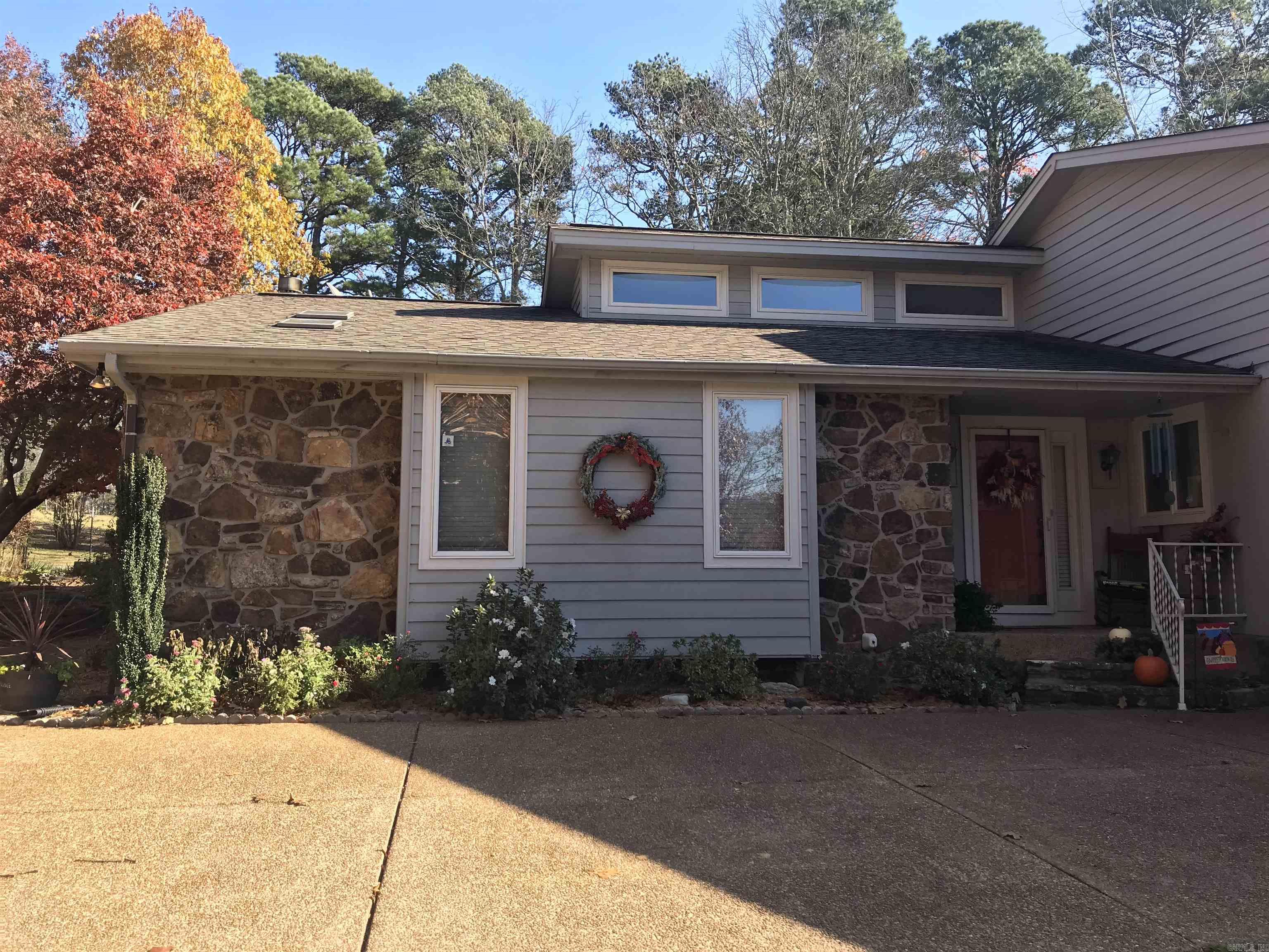 319 Snead Dr. Fairfield Bay, AR 72088-0000