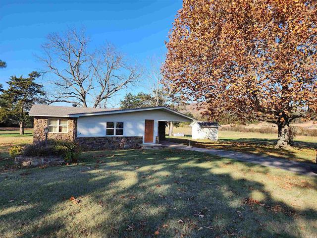 548  New Hart  Rose Bud, AR
